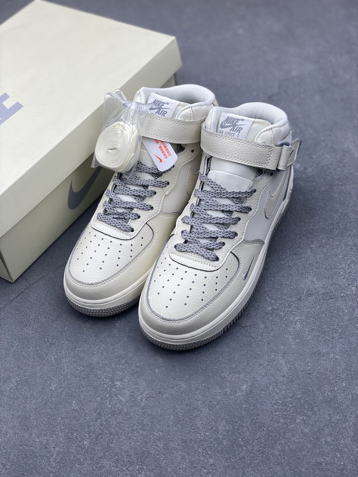 Nike Air Force 1 MID '07 'Grey Pearl' Reflective Casual Sneakers 9 i1733246092 3967 1