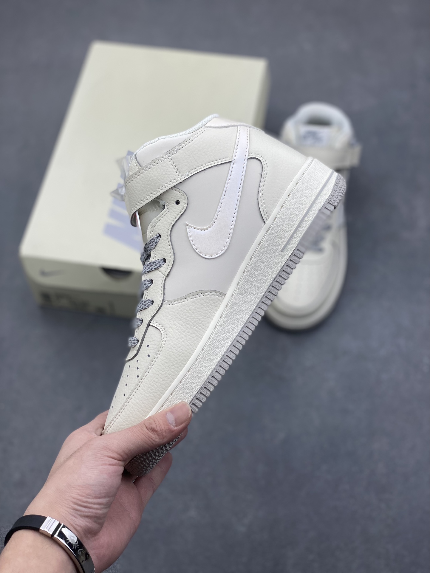 Nike Air Force 1 MID '07 'Grey Pearl' Reflective Casual Sneakers 4 i1733246092 8873 3