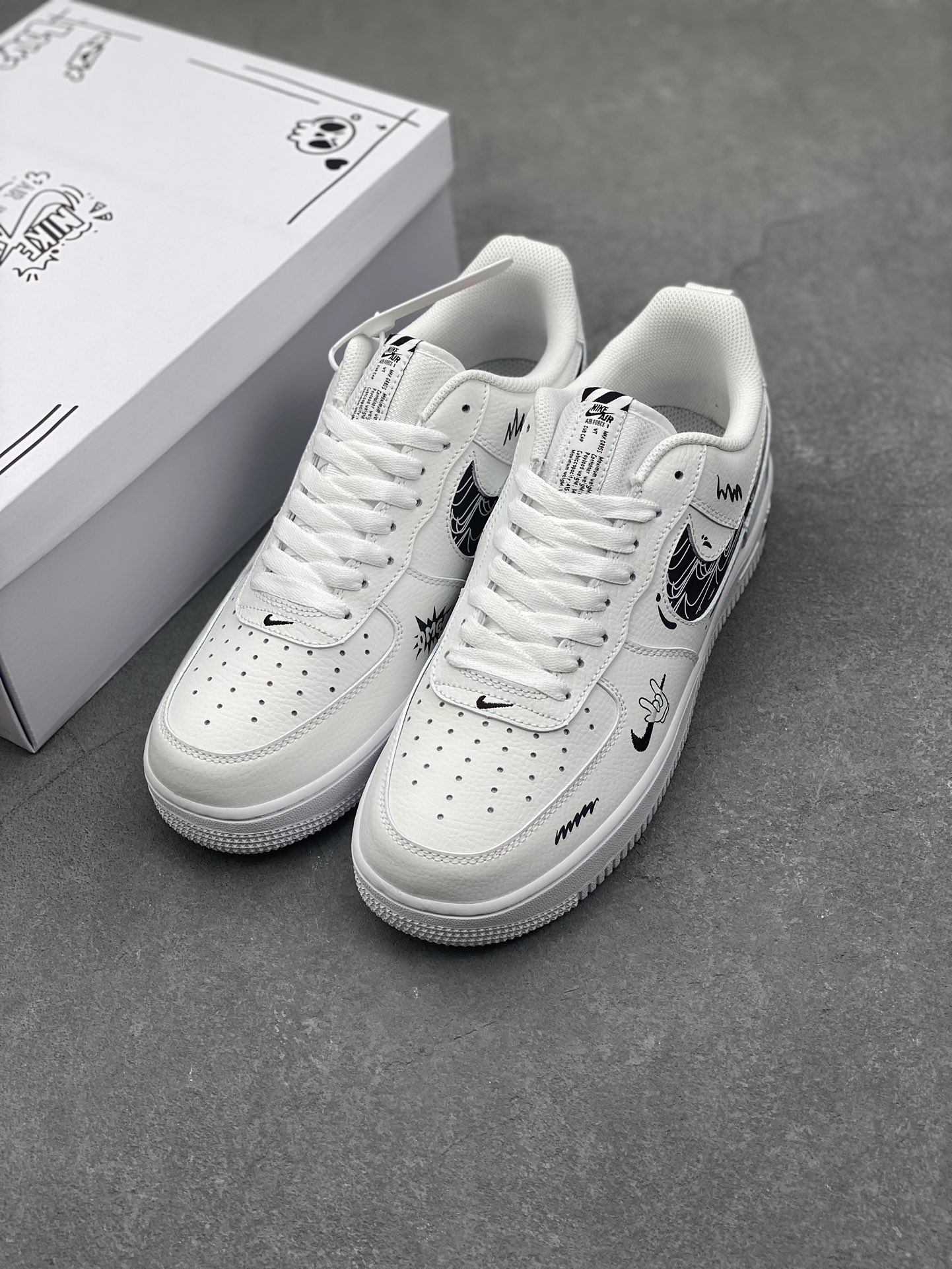 Nike Air Force 1 Low Smiley Face Casual Sneakers FB8971-020 9 i1733246304 3728 7