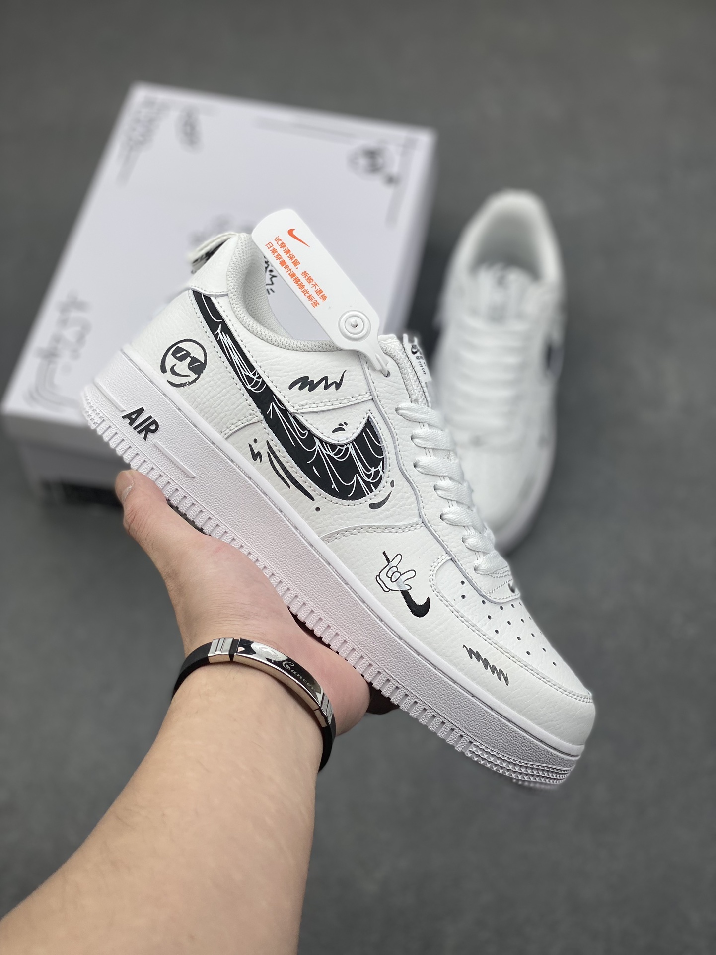 Nike Air Force 1 Low Smiley Face Casual Sneakers FB8971-020 2 i1733246304 4731 4