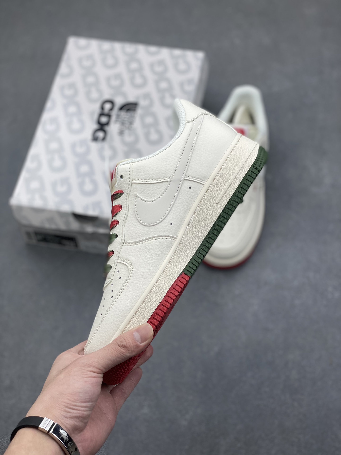 Nike Air Force 1 '07 Low The North Face Collab Sneakers - Limited Edition 4 i1733246583 3850 6