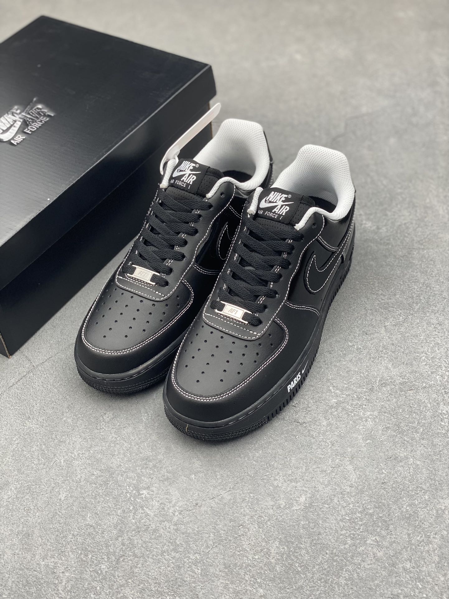 Nike Air Force 1 '07 Low Black/White Cushioned Fashion Sneakers HF4084-001 9 i1733329297 9440 1