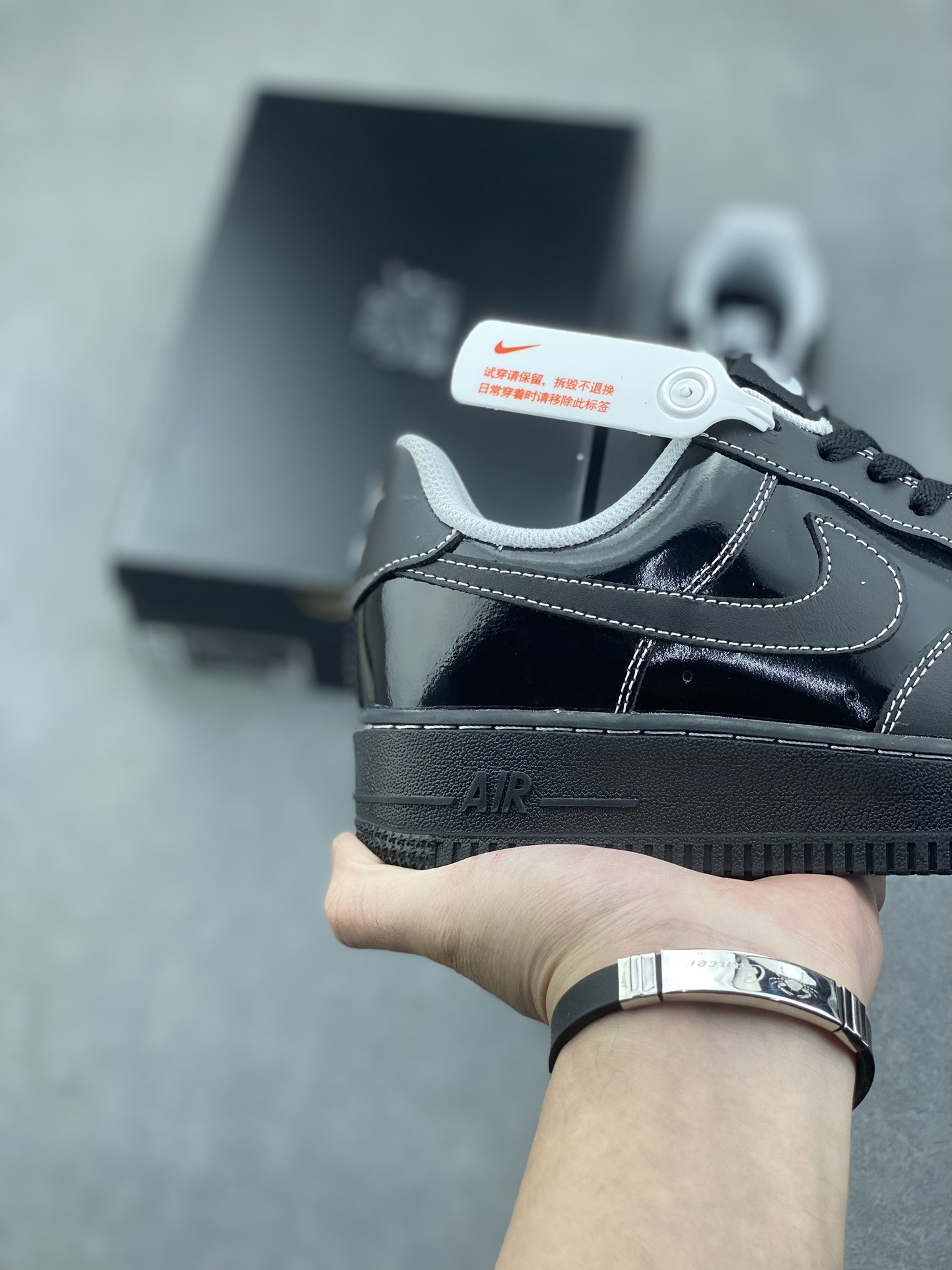 Nike Air Force 1 '07 Low Black/White Cushioned Fashion Sneakers HF4084-001 6 i1733329298 1720 6