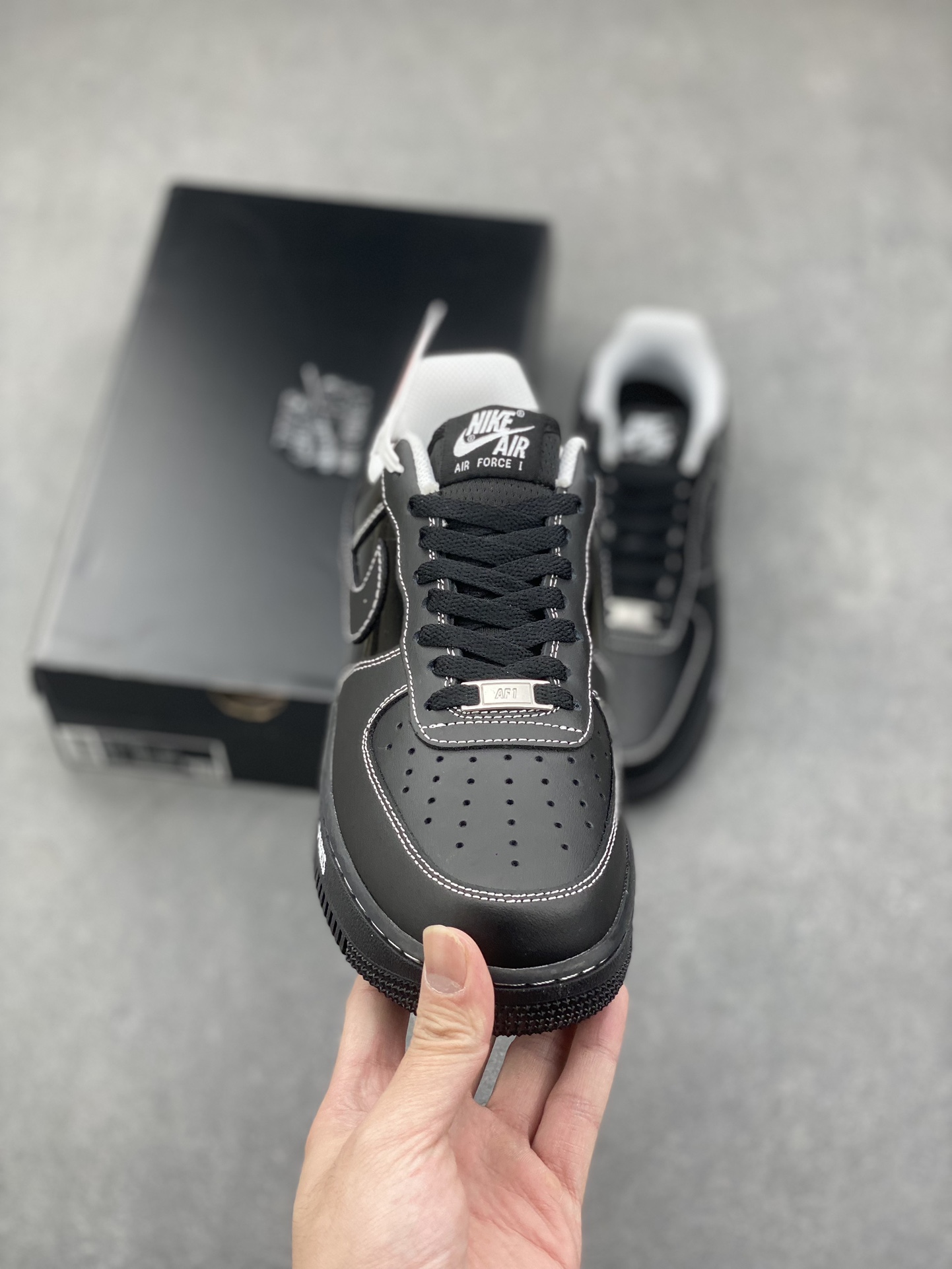 Nike Air Force 1 '07 Low Black/White Cushioned Fashion Sneakers HF4084-001 3 i1733329298 6334 7