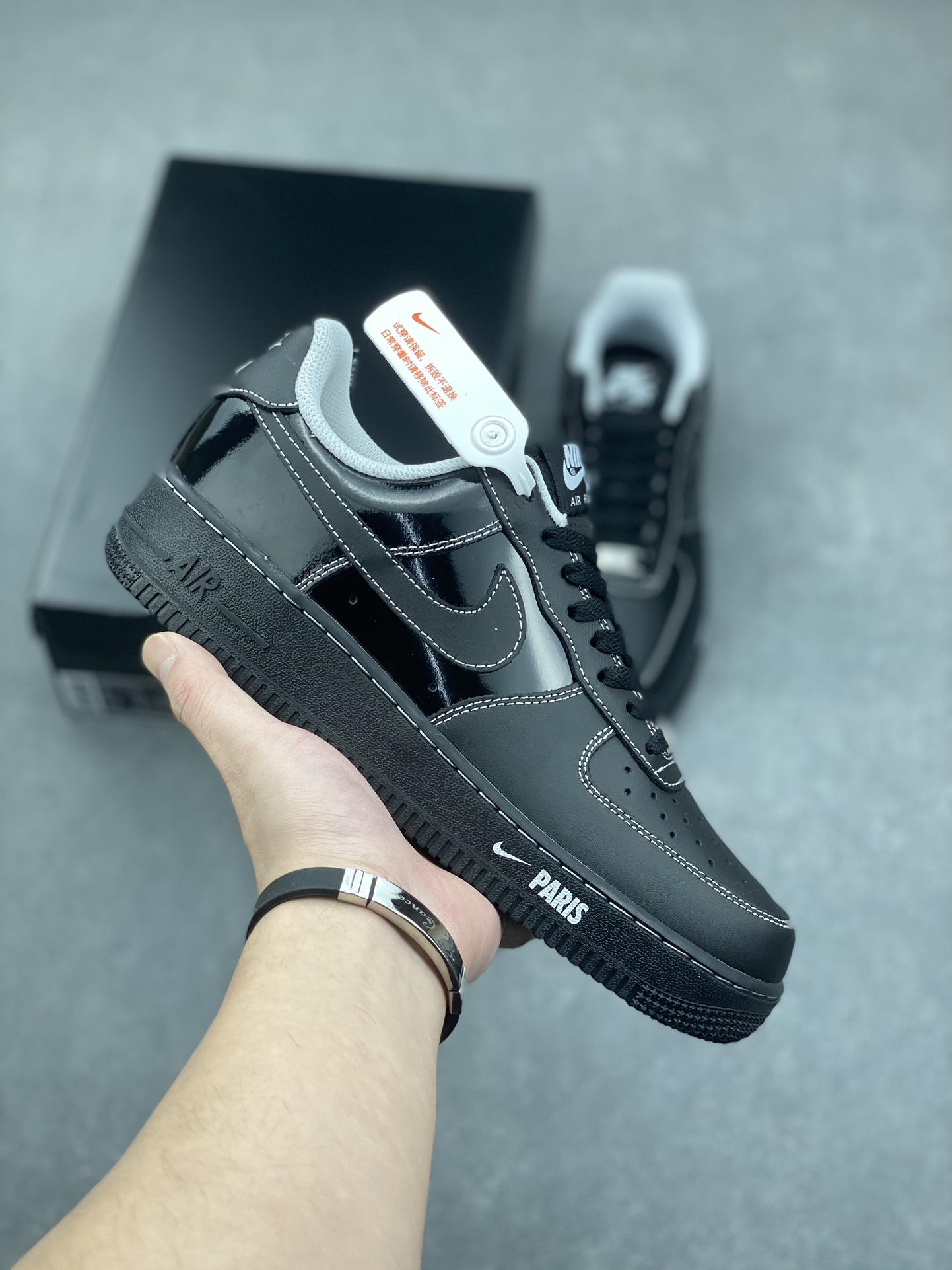 Nike Air Force 1 '07 Low Black/White Cushioned Fashion Sneakers HF4084-001 2 i1733329298 7647 3