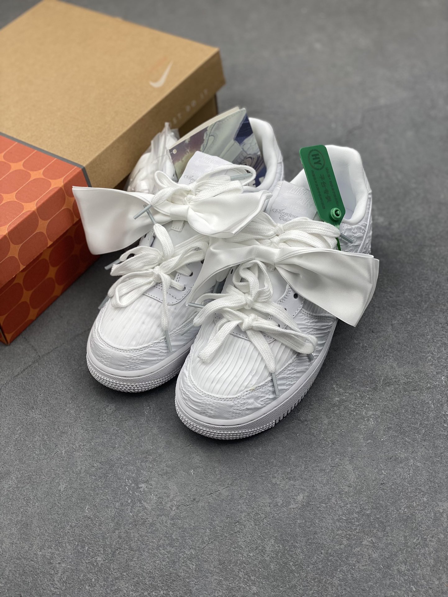 Nike Air Force 1 Low White Textured Leather Sneakers DV4244-111 9 i1733329646 612 7