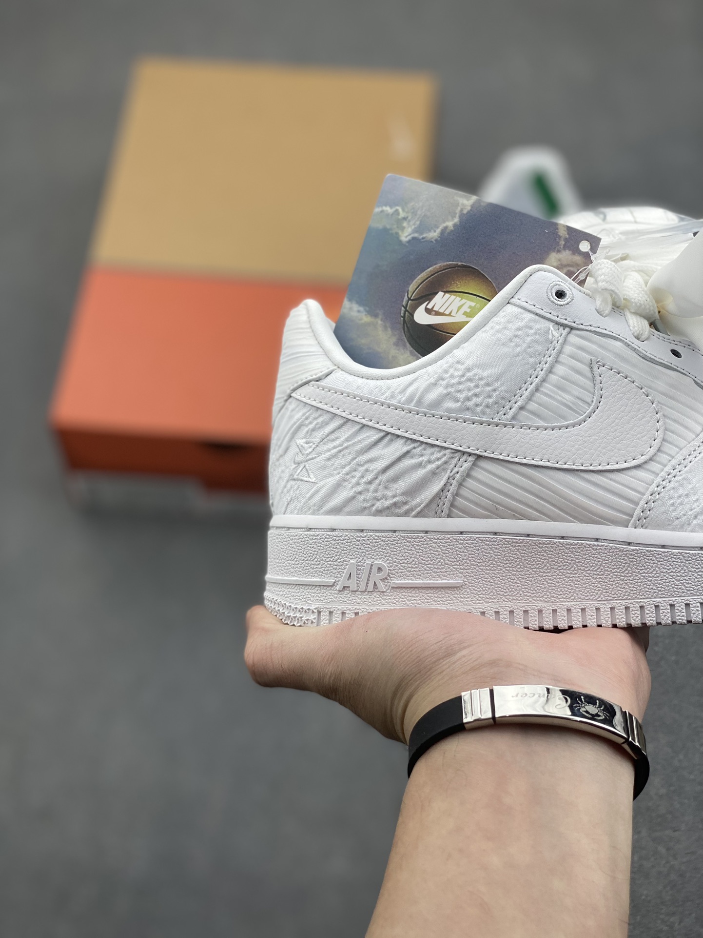 Nike Air Force 1 Low White Textured Leather Sneakers DV4244-111 6 i1733329646 9580 0