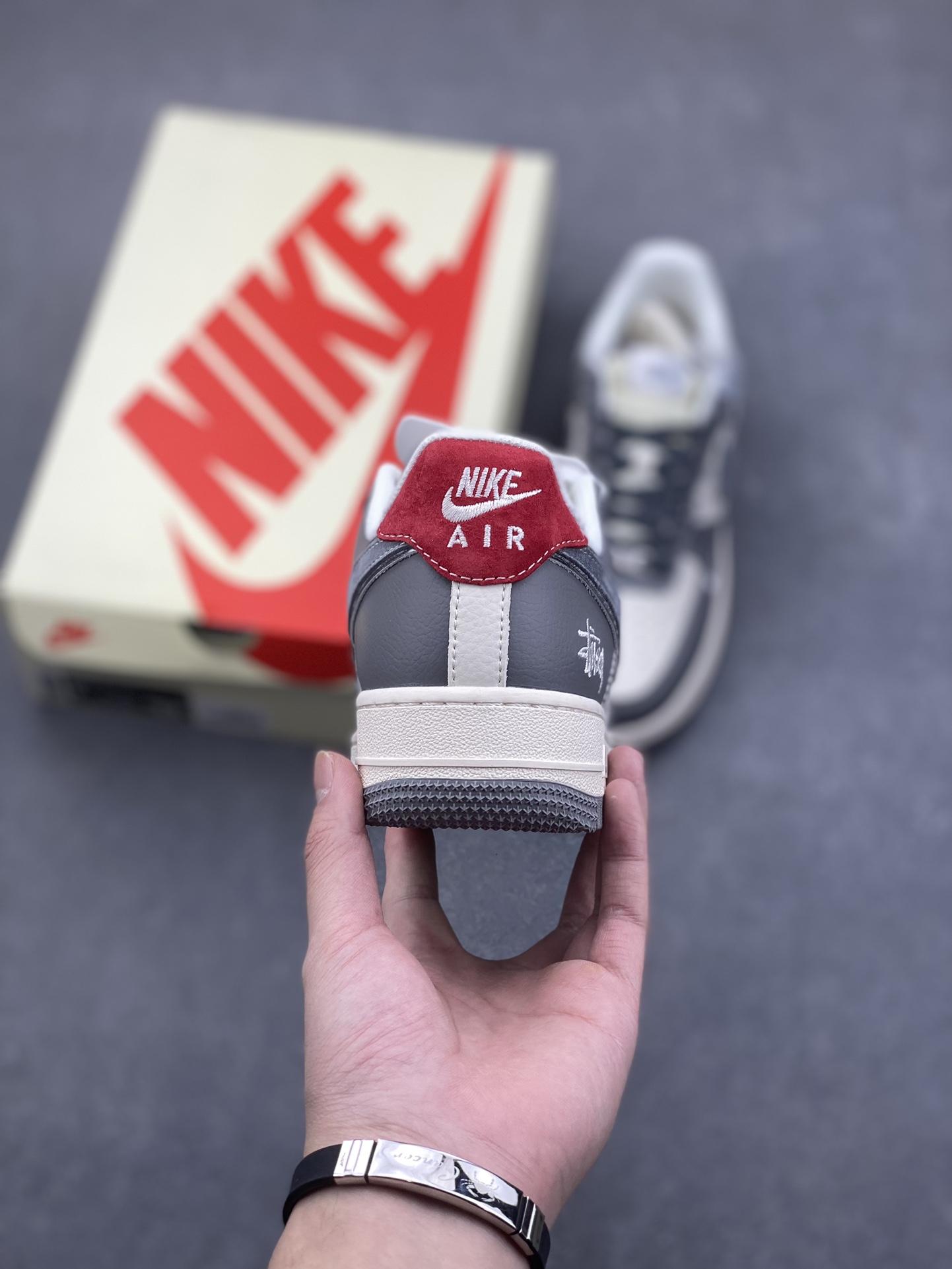 Nike Air Force 1 '07 Low Stussy Collaboration - Limited Edition Sneakers 5 i1733329831 2750 0