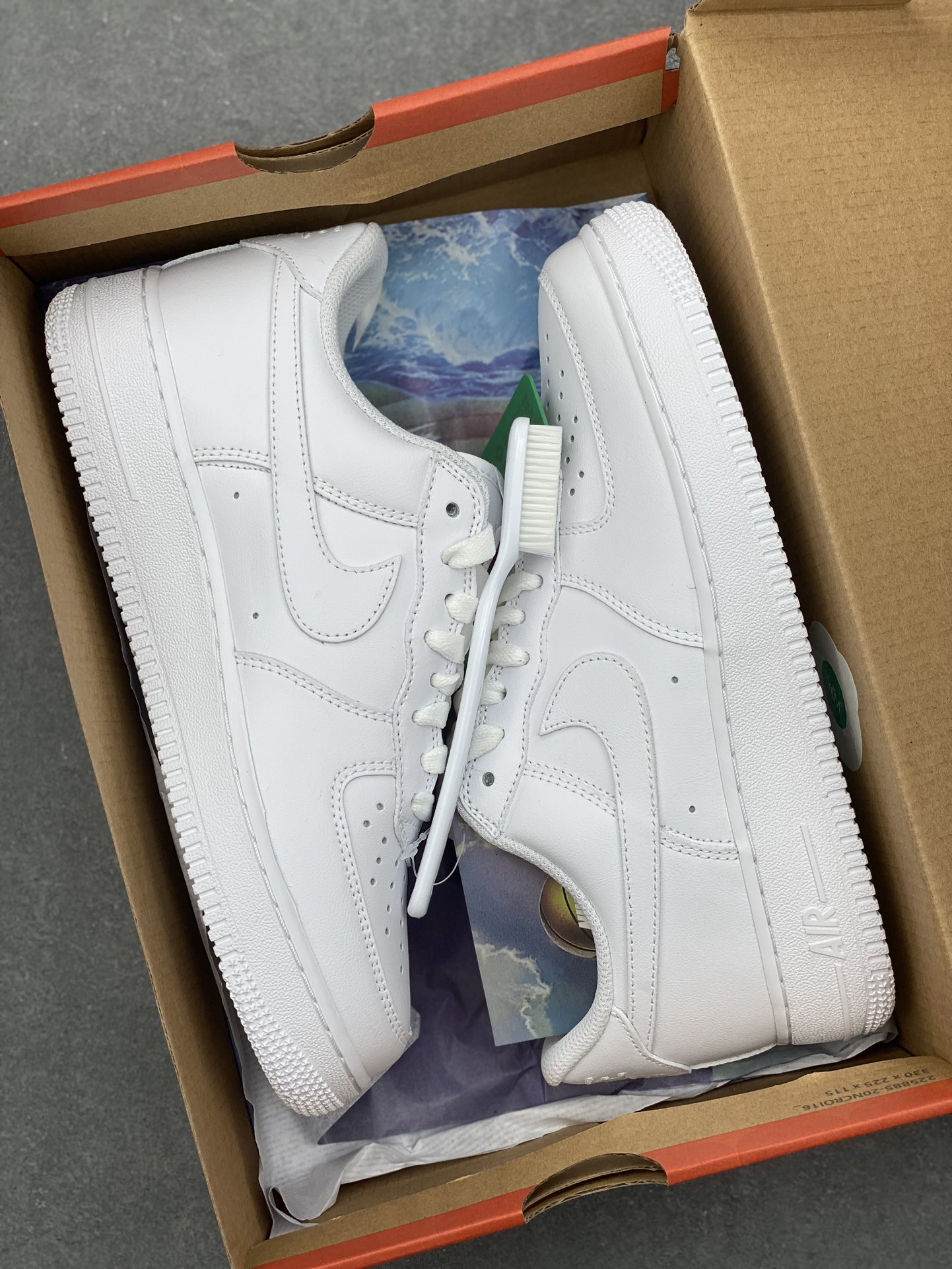 Nike Air Force 1 Low White Casual Sneakers DJ3911-100 10 i1733417665 4425 0