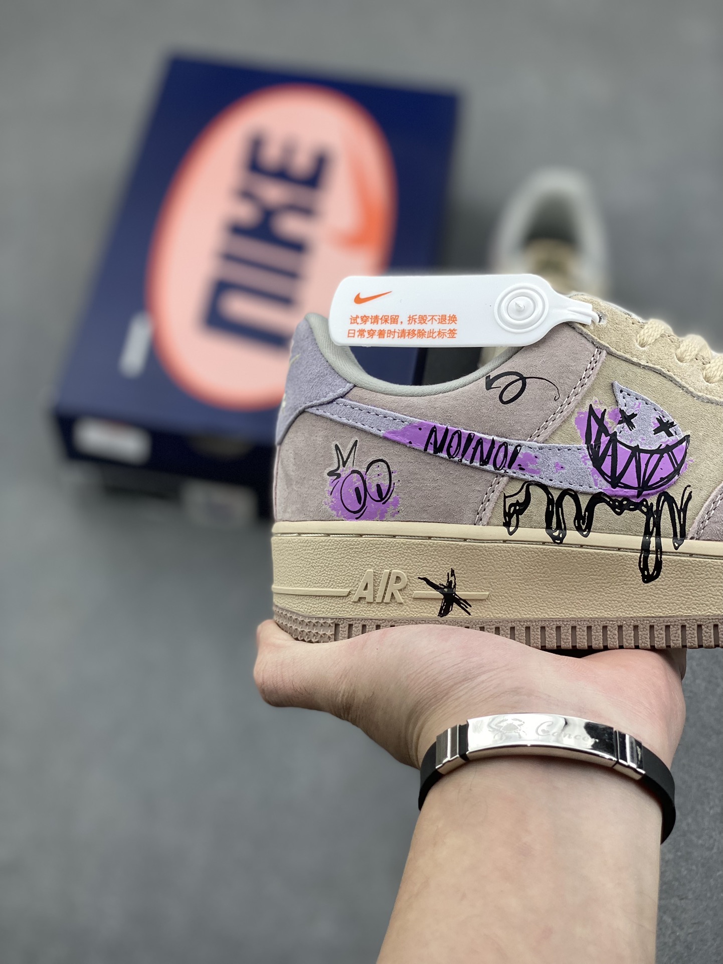 Nike Air Force 1 Low Sneakers Custom Graffiti Design, Casual Shoes For Men Women 6 i1733418019 1109 6
