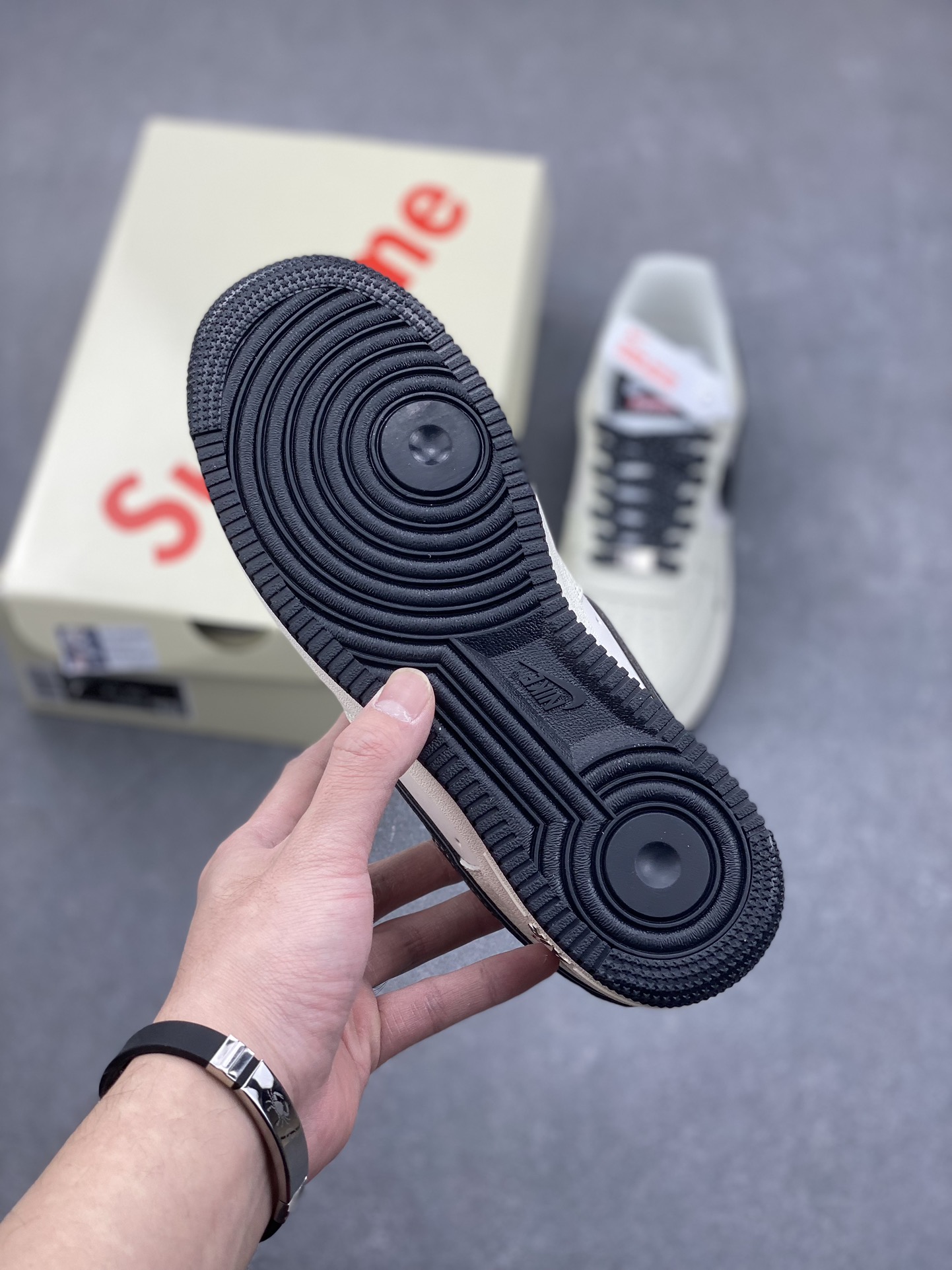 Nike Air Force 1 '07 Low Supreme Collab Sneakers - Cream/Black, All Sizes 7 i1733418242 2133 1