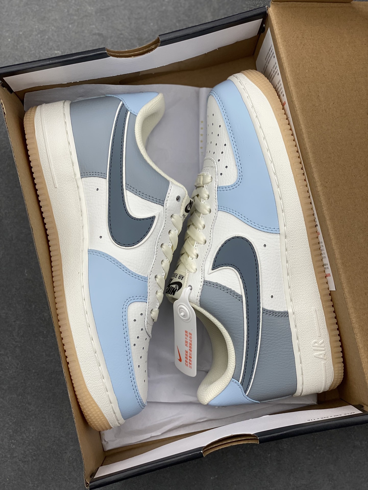Nike Air Force 1 Low 'College Blue' Casual Sneakers AA1366-401 10 i1733511902 1910 3