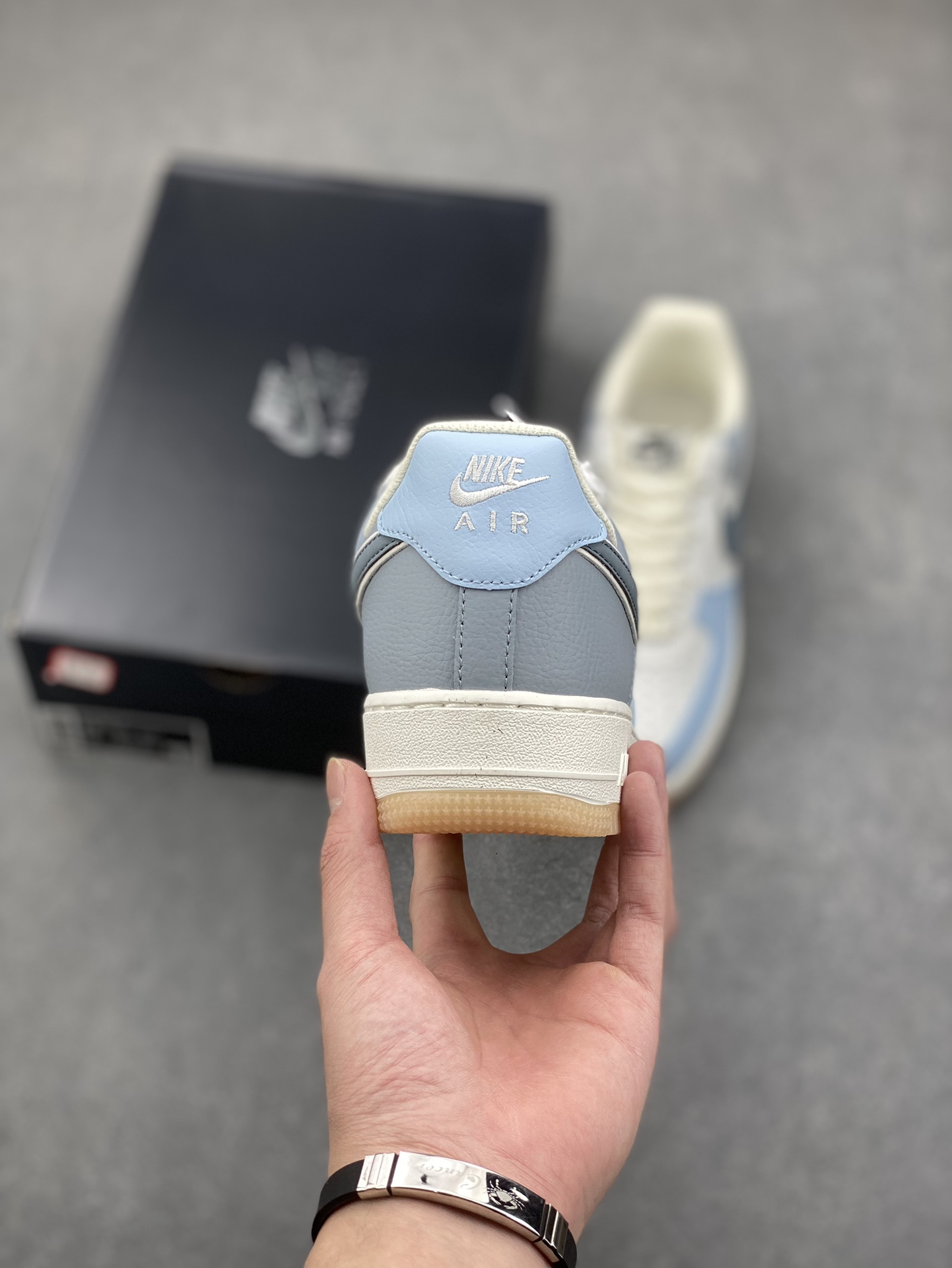 Nike Air Force 1 Low 'College Blue' Casual Sneakers AA1366-401 5 i1733511902 5307 7