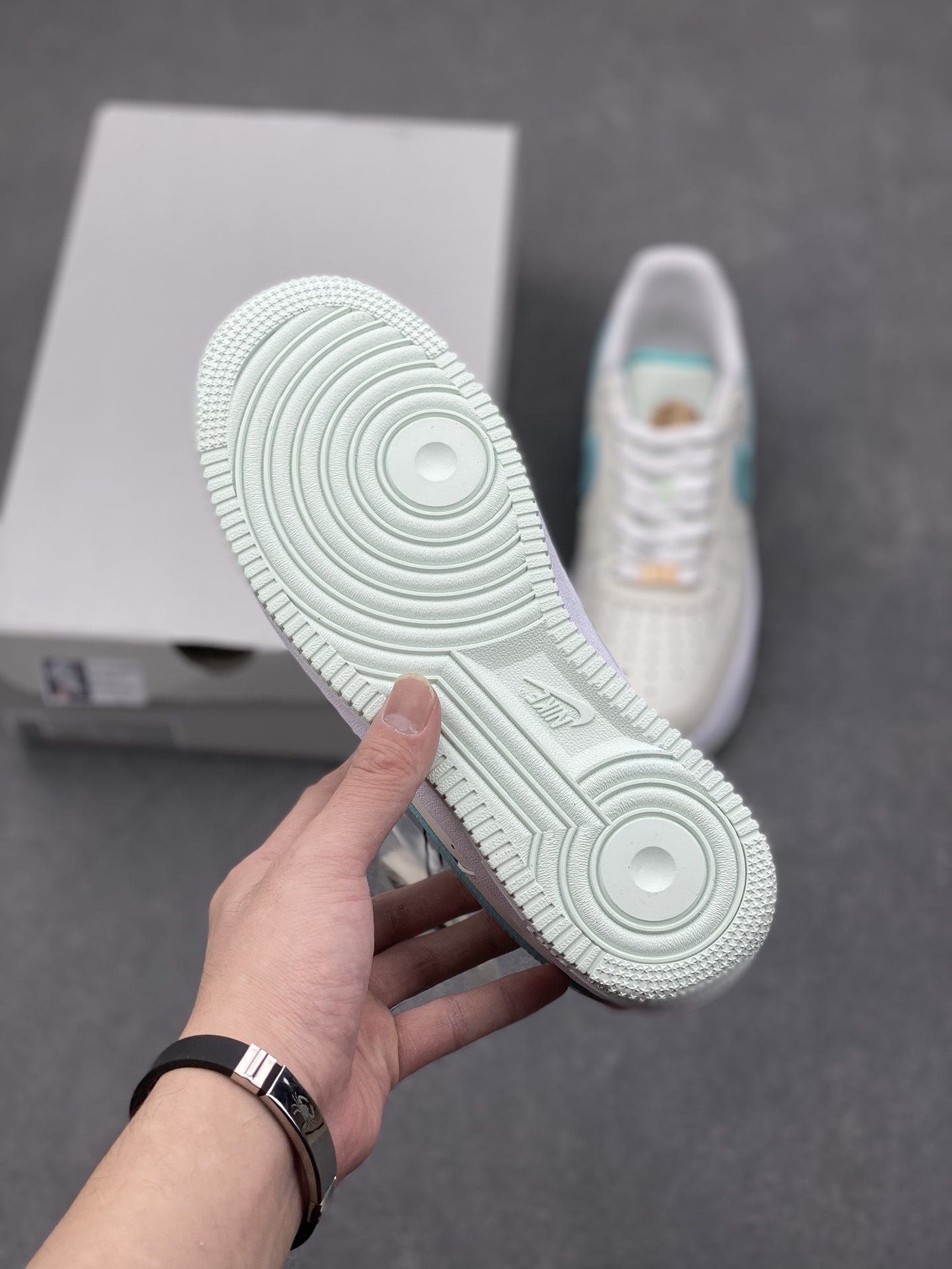 Nike Air Force 1 Low 'Olympic Green' - Premium Quality, Comfort & Style 7 i1733590552 3528 2