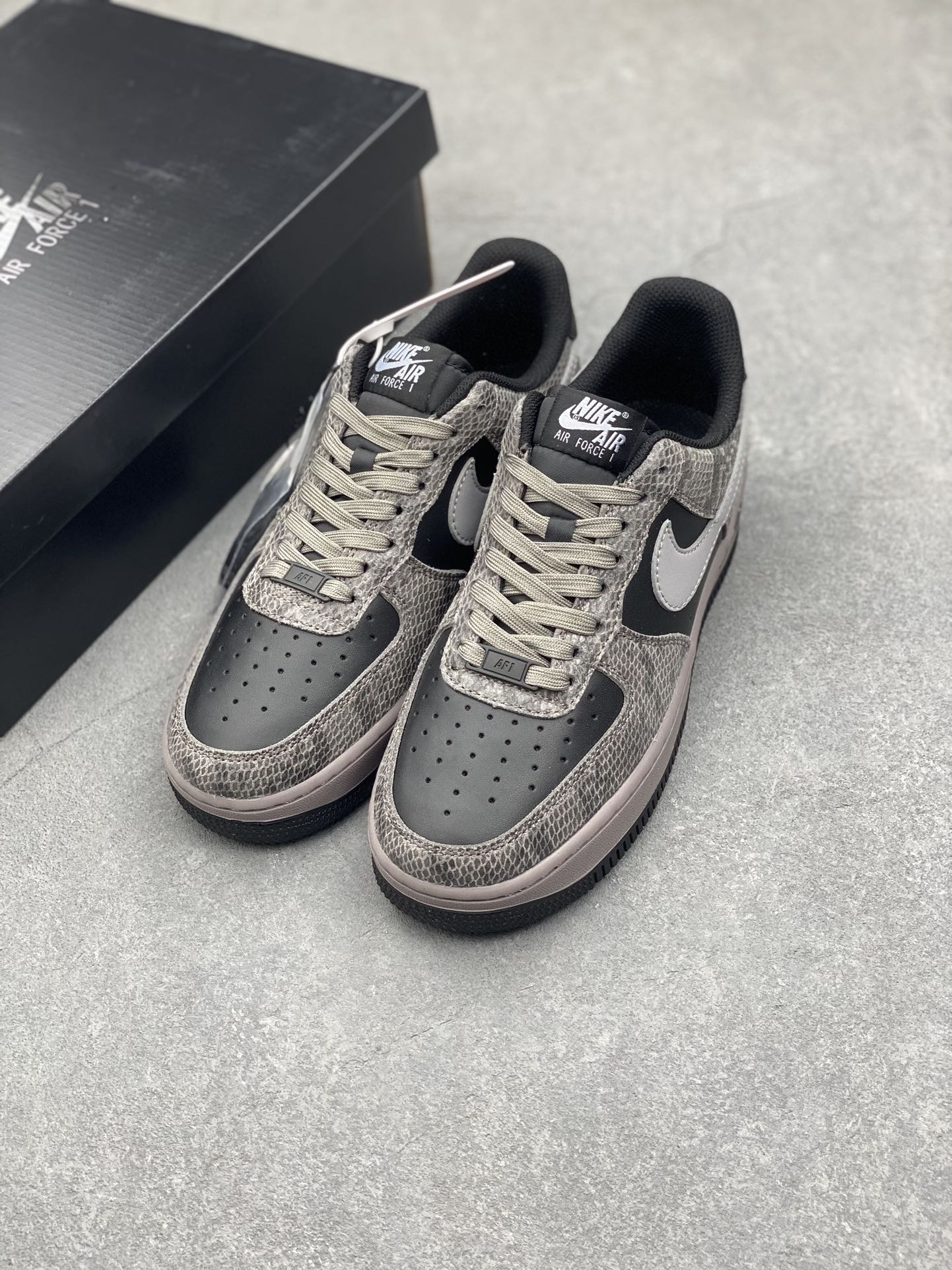 Nike Air Force 1 Low Black and Gray - Premium Quality, Comfortable Fit 9 i1733590630 8420 4