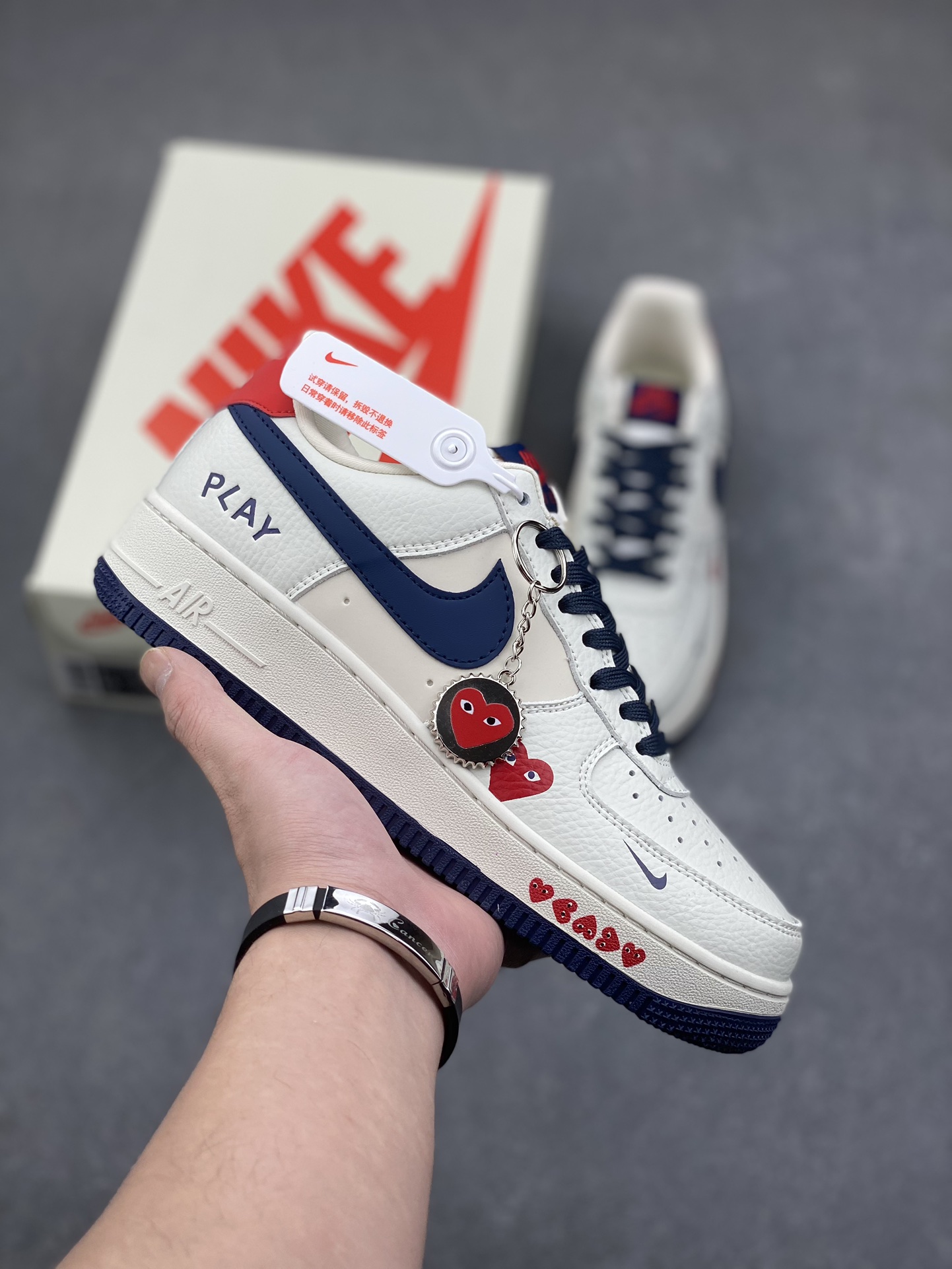 Nike Air Force 1 '07 Low CDG Play Collab Sneakers - Off White/Navy 2 i1733590797 7404 2