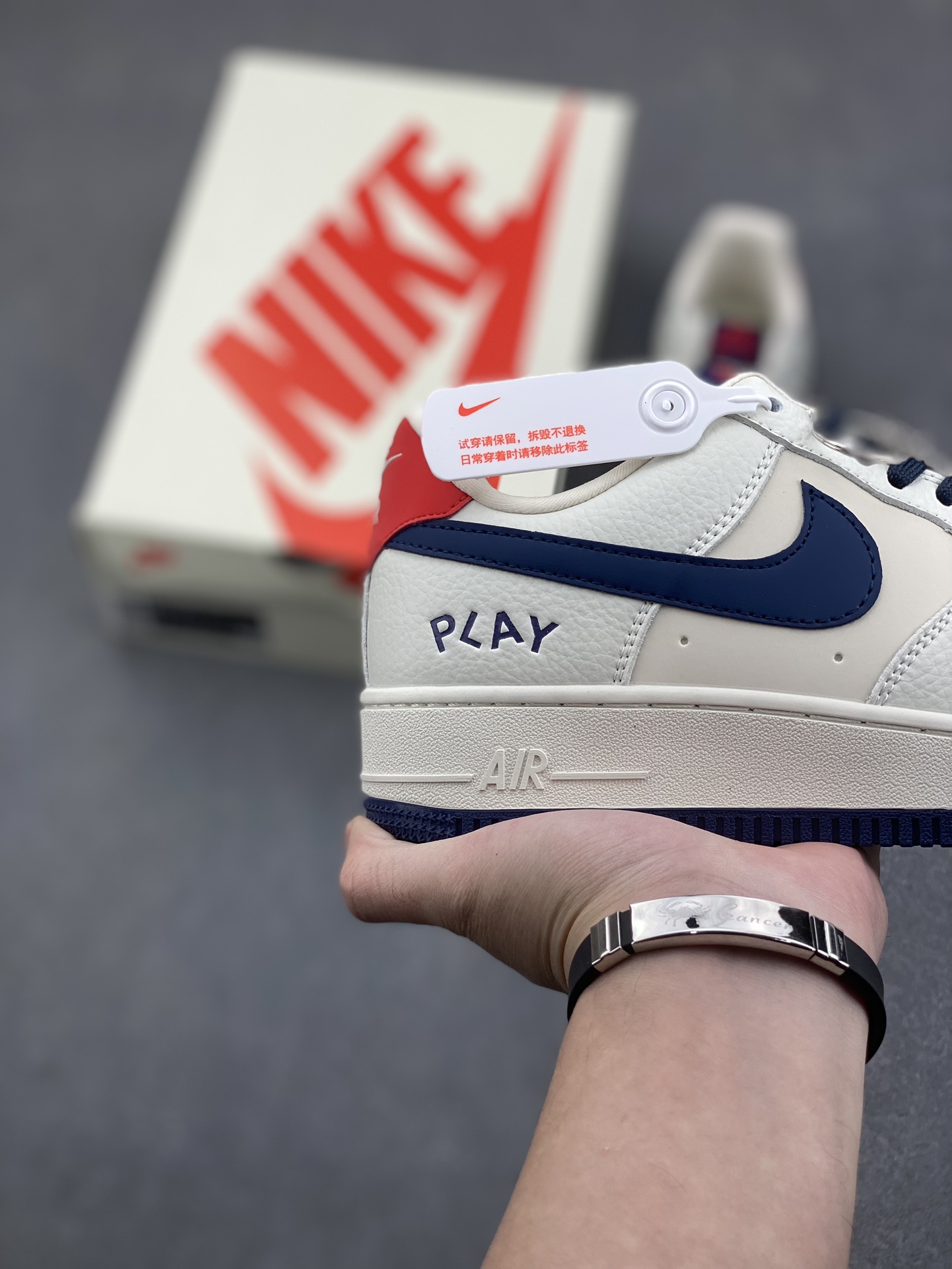 Nike Air Force 1 '07 Low CDG Play Collab Sneakers - Off White/Navy 6 i1733590797 8238 1
