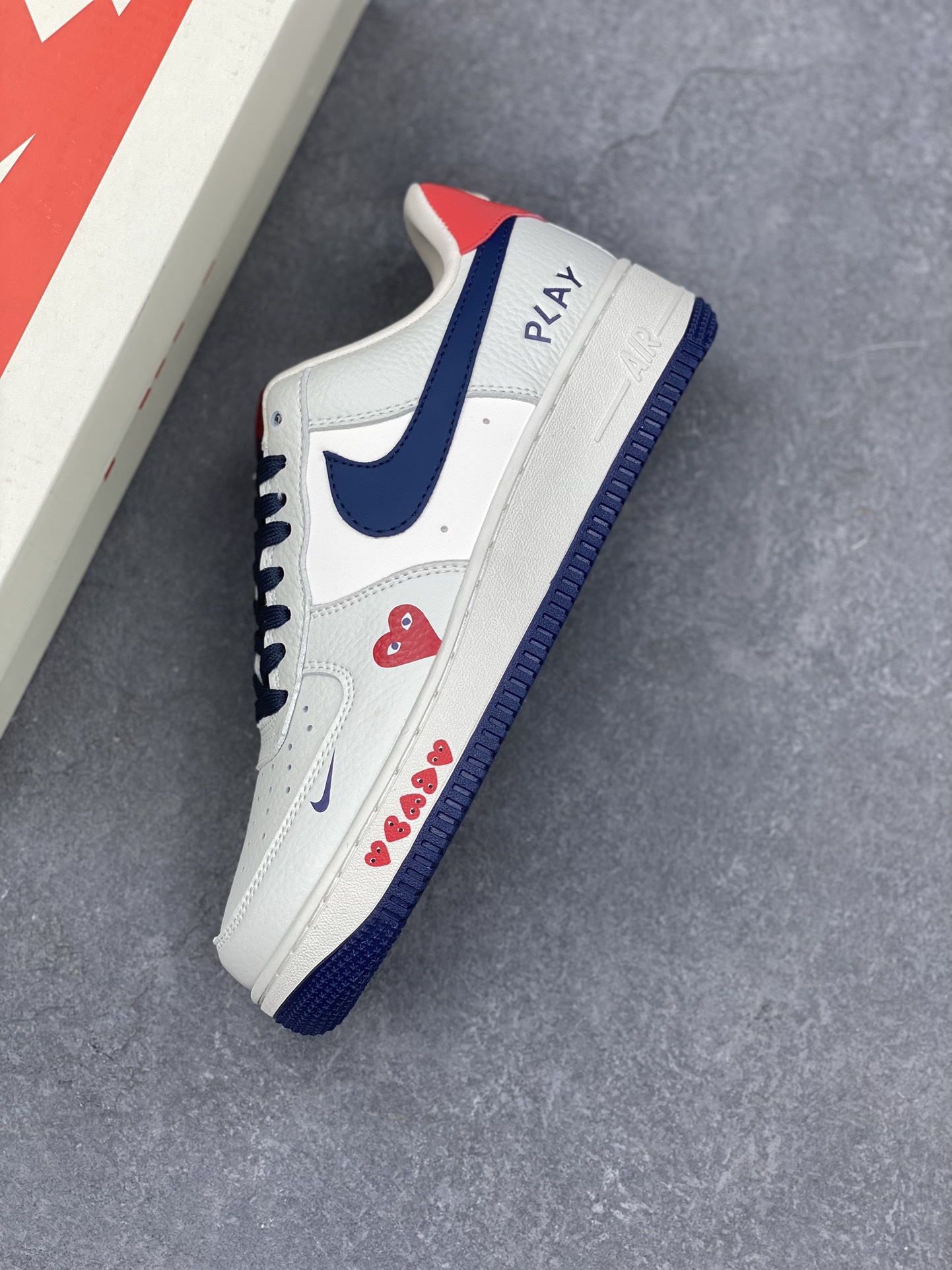 Nike Air Force 1 '07 Low CDG Play Collab Sneakers - Off White/Navy 8 i1733590798 6383 5