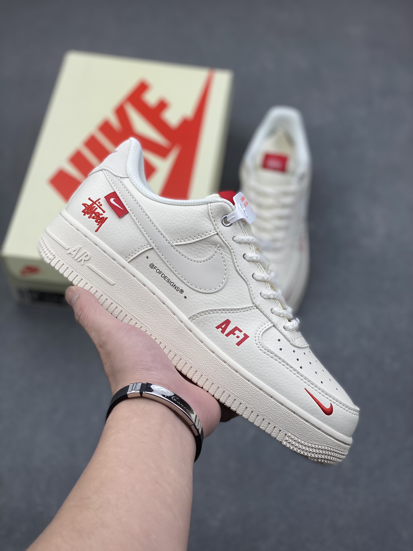 Nike Air Force 1 '07 Low Stussy Collab Sneakers - Cream/Red, Limited Edition 2 i1733591085 4910 2