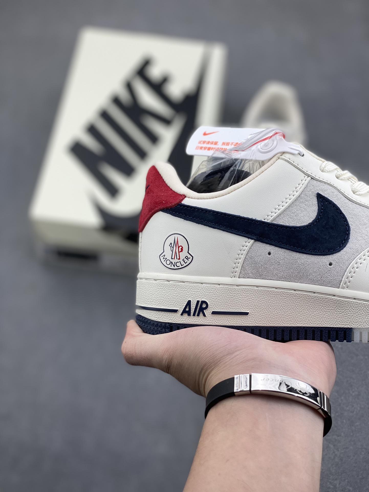 Nike Air Force 1 '07 Low Moncler Collab Sneakers - Limited Edition 6 i1733728781 2475 4