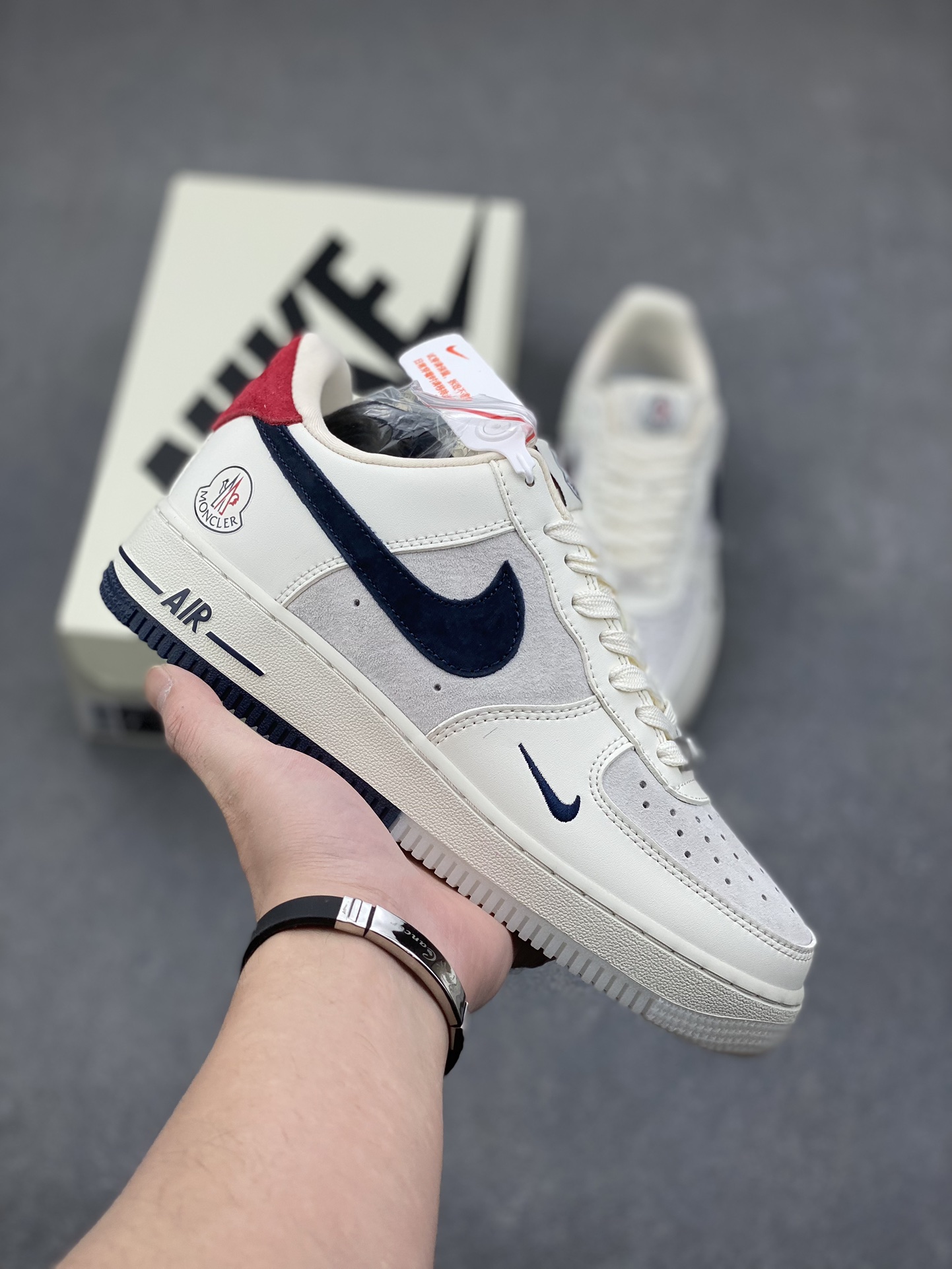 Nike Air Force 1 '07 Low Moncler Collab Sneakers - Limited Edition 2 i1733728781 582 5
