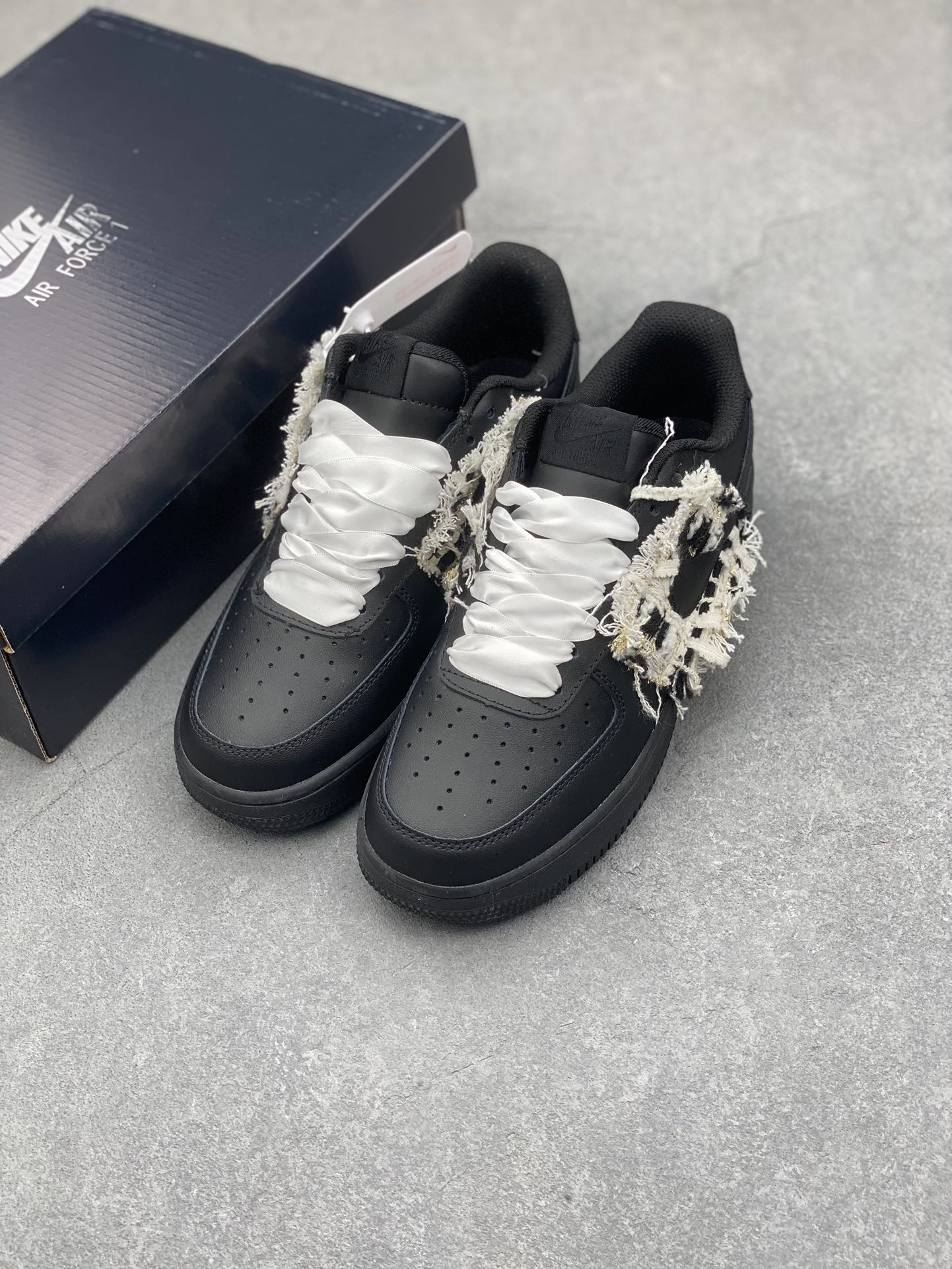 Nike Air Force 1 '07 Low Black Casual Sneakers DD8959-001 9 i1733772291 69 4