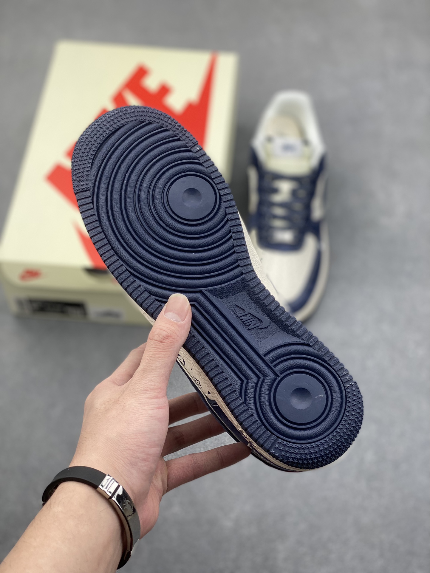 Nike Air Force 1 '07 Low Stussy Deep Blue Red Sneakers 7 i1733772414 4061 0