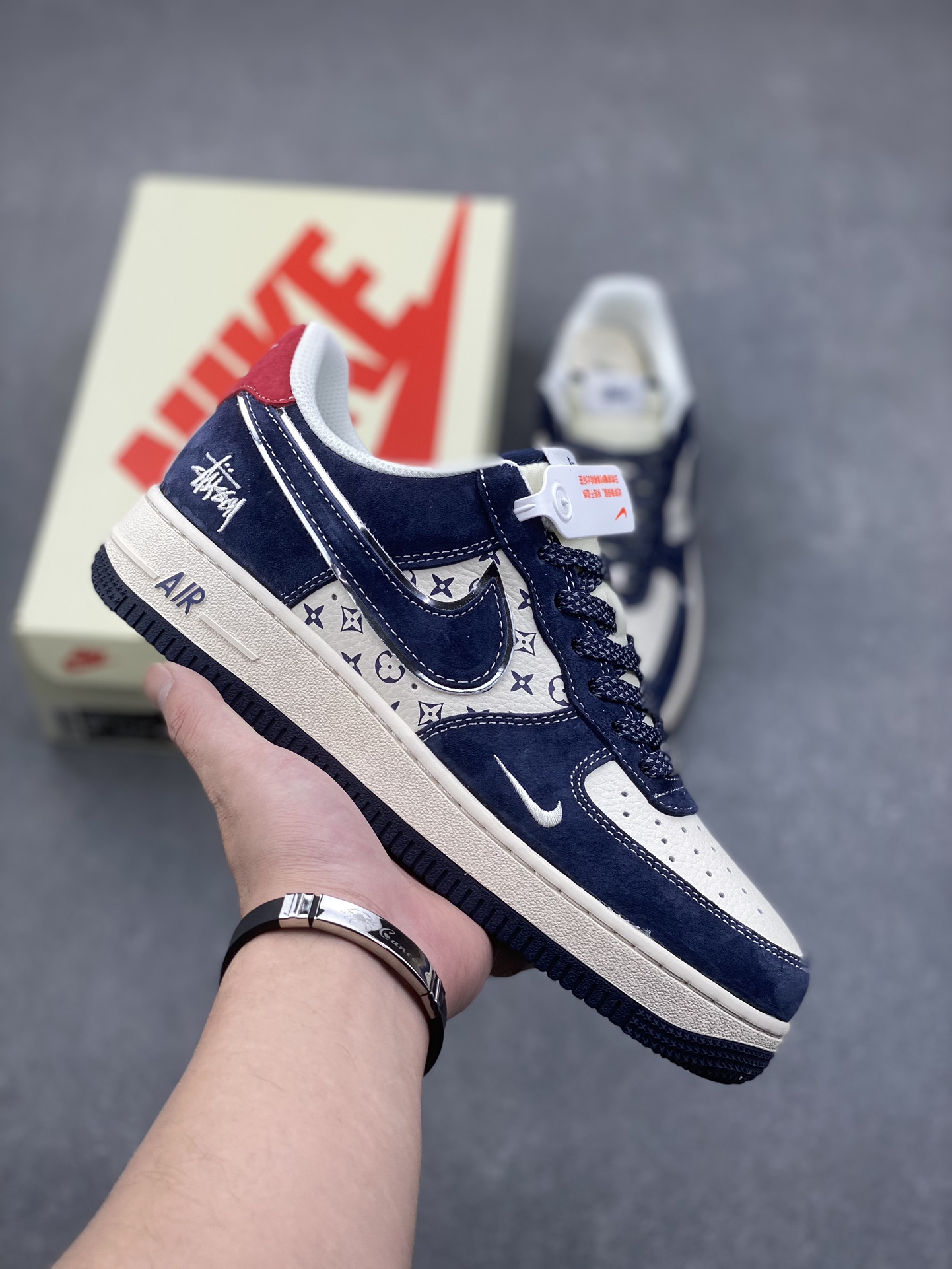 Nike Air Force 1 '07 Low Stussy Deep Blue Red Sneakers 2 i1733772415 6212 0