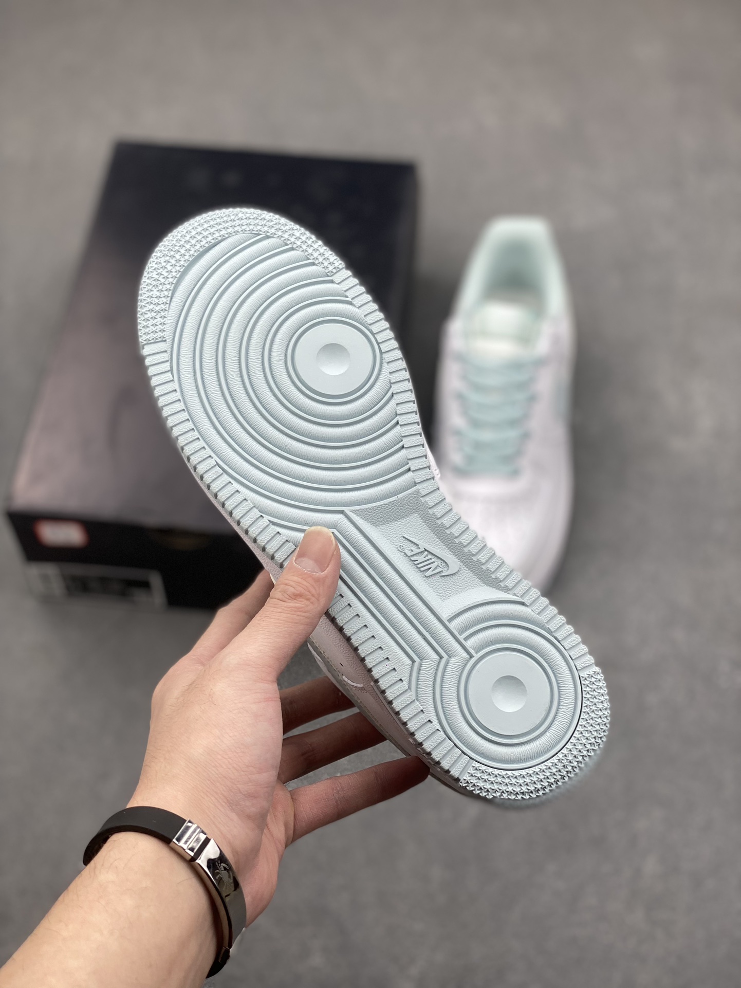 Nike Air Force 1 Low White Mint Foam Sneakers - Authentic Style 7 i1733772469 6820 8