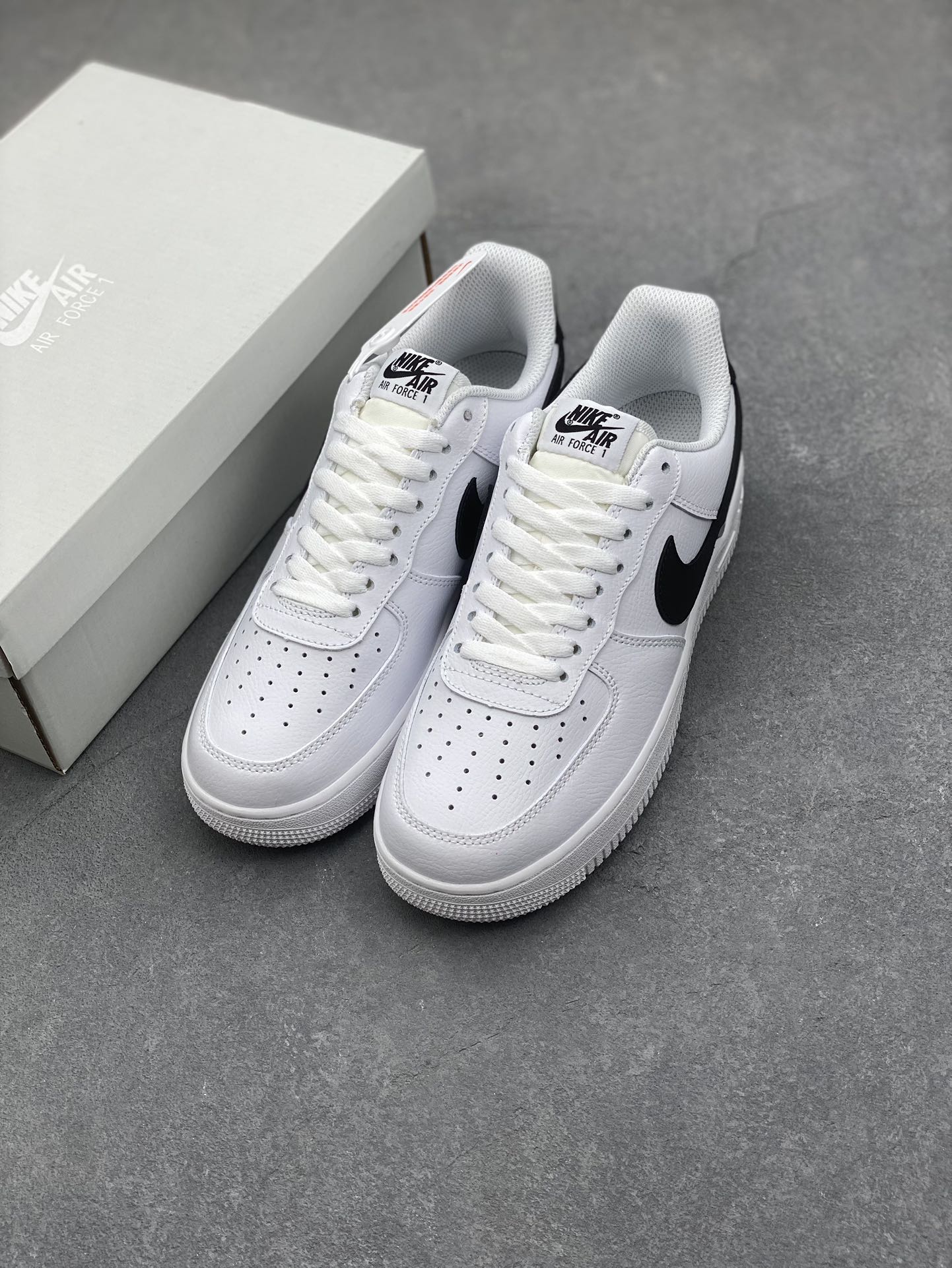 Nike Air Force 1 '07 Low White/Black CT2302-100 Authentic Sneakers 9 i1733772590 5260 4