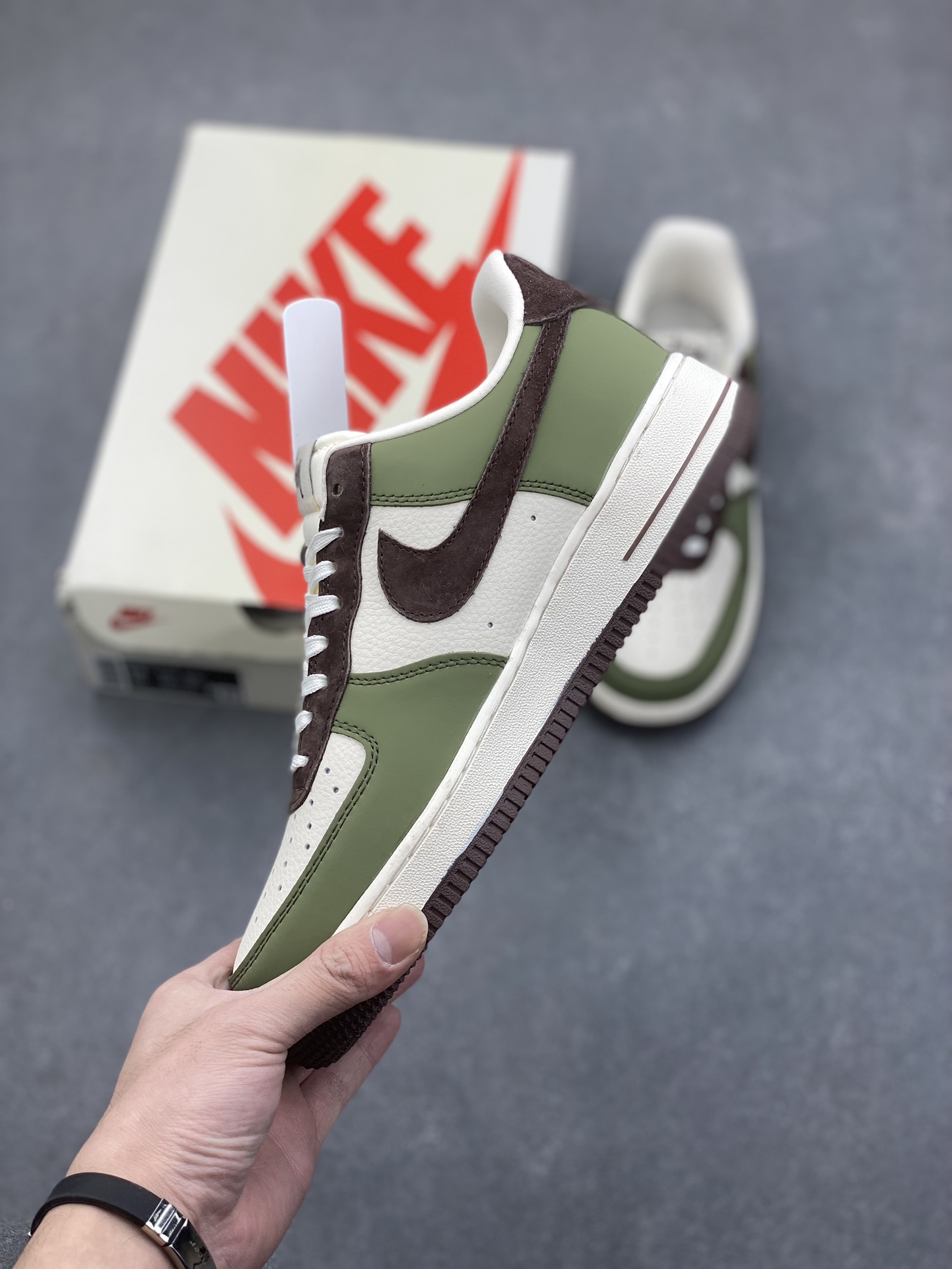Nike Air Force 1 '07 Low Stussy Collab Green Brown Sneakers 4 i1733848983 6999 2