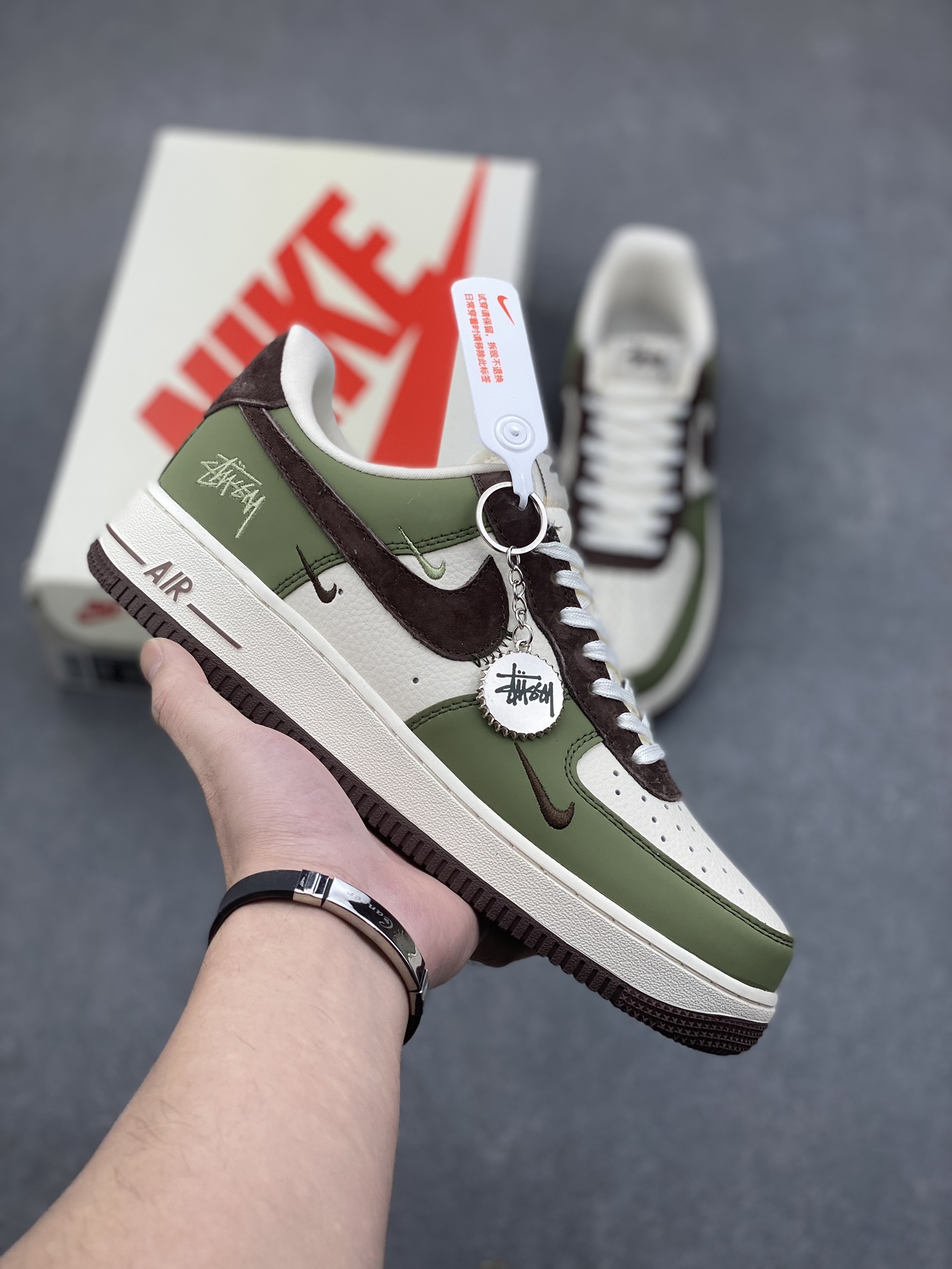 Nike Air Force 1 '07 Low Stussy Collab Green Brown Sneakers 2 i1733848984 3606 5