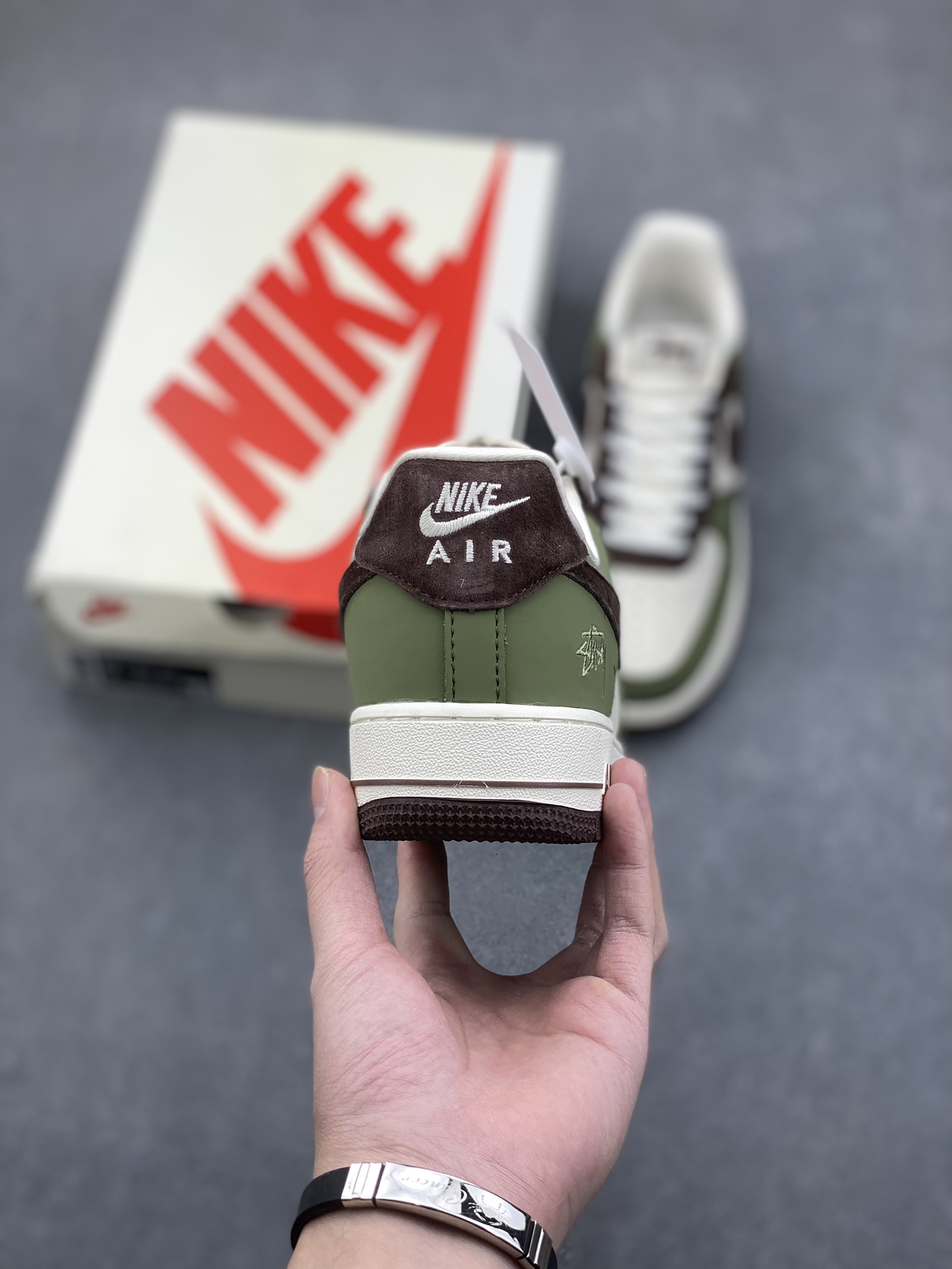 Nike Air Force 1 '07 Low Stussy Collab Green Brown Sneakers 5 i1733848984 6666 6