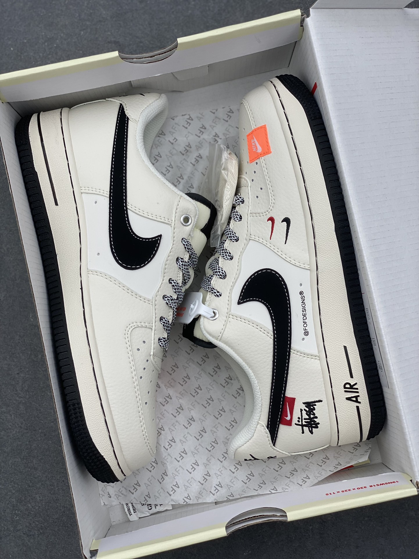 Nike Air Force 1 '07 Low Stussy Collab Sneakers - Limited Edition 10 i1733849036 3941 0