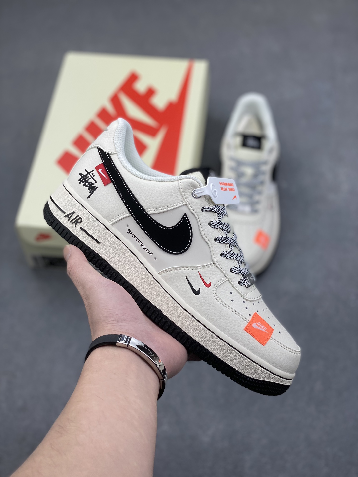 Nike Air Force 1 '07 Low Stussy Collab Sneakers - Limited Edition 2 i1733849037 1677 7