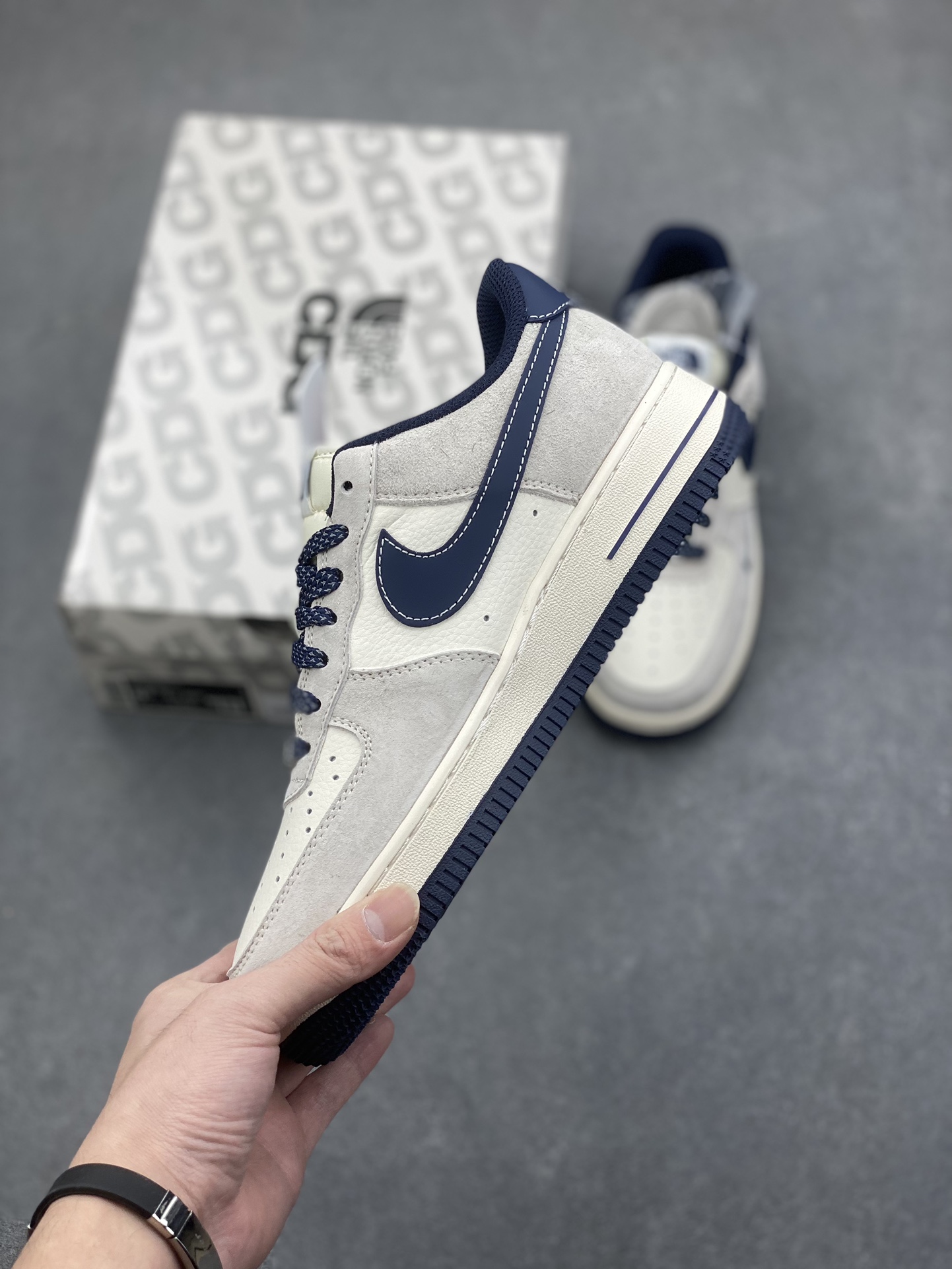Nike Air Force 1 Low Supreme The North Face Deep Blue Limited Edition 4 i1733849084 330 4