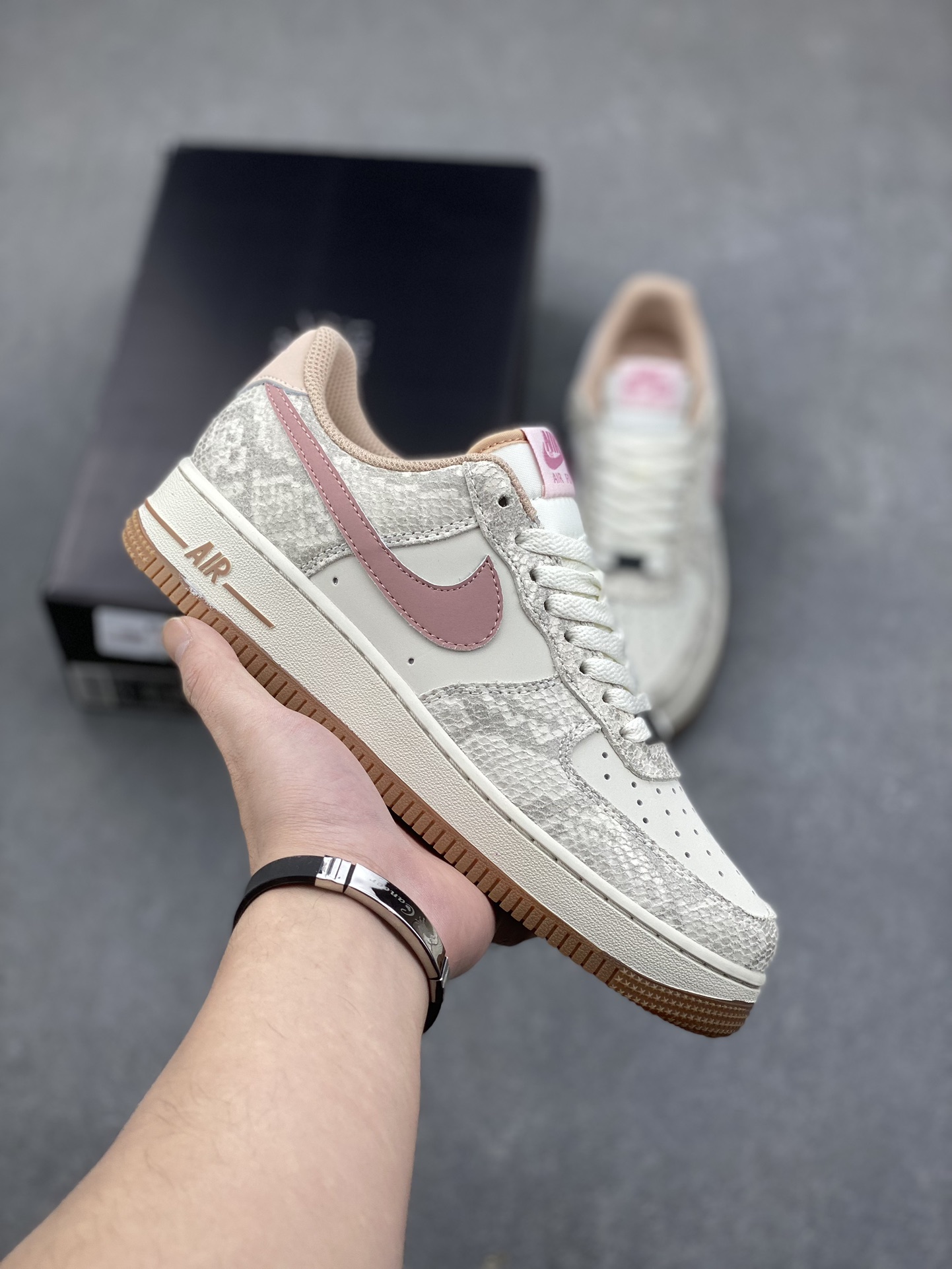 Nike Air Force 1 '07 Low Platform Sneakers - Style & Comfort 2 i1733849207 465 5