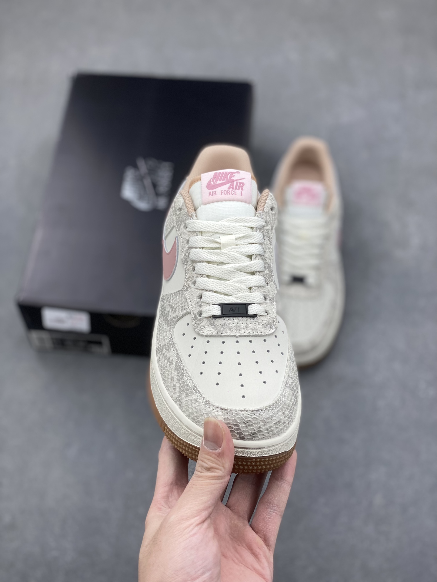 Nike Air Force 1 '07 Low Platform Sneakers - Style & Comfort 3 i1733849207 5643 6