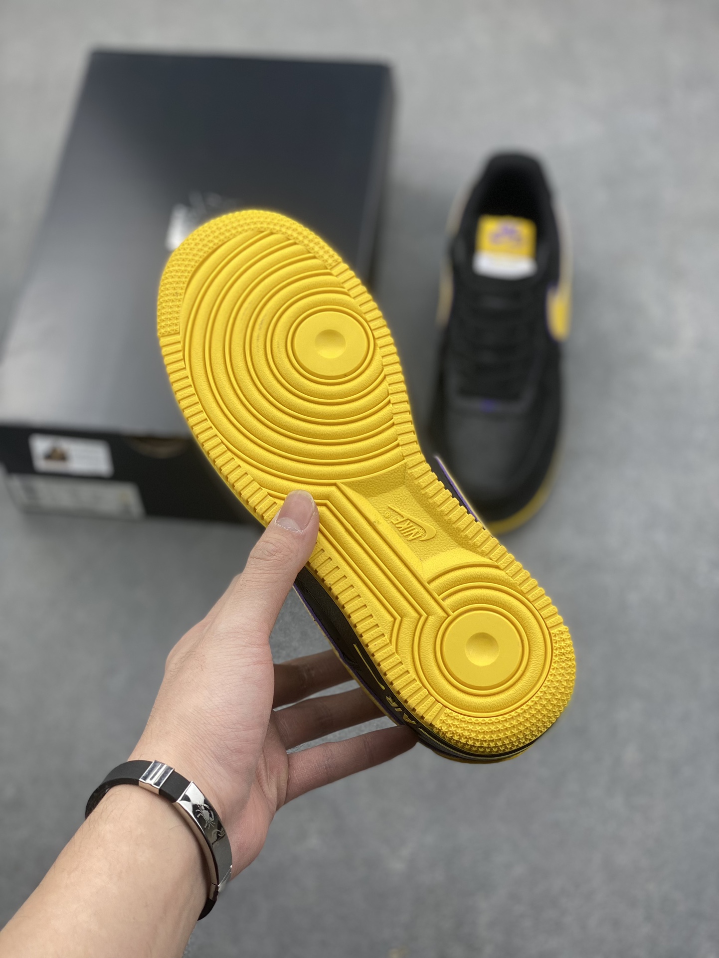 Nike Air Force 1 '07 Low Black Mamba Lakers Shoes HV5122-001 7 i1733849243 9299 4
