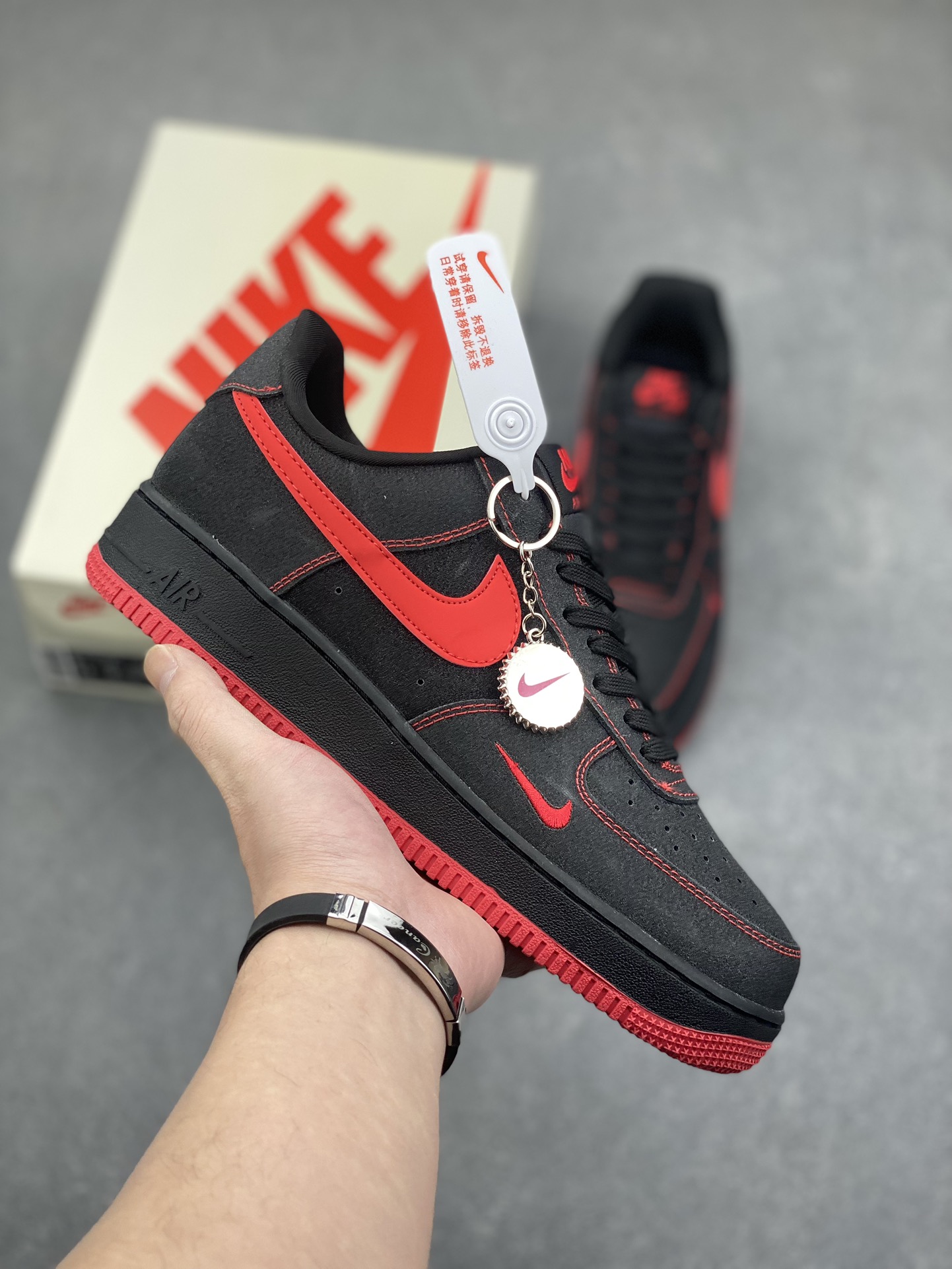 Nike Air Force 1 '07 Low Black/Red Stitching Casual Sneakers DF0188-015 2 i1734072704 3038 4