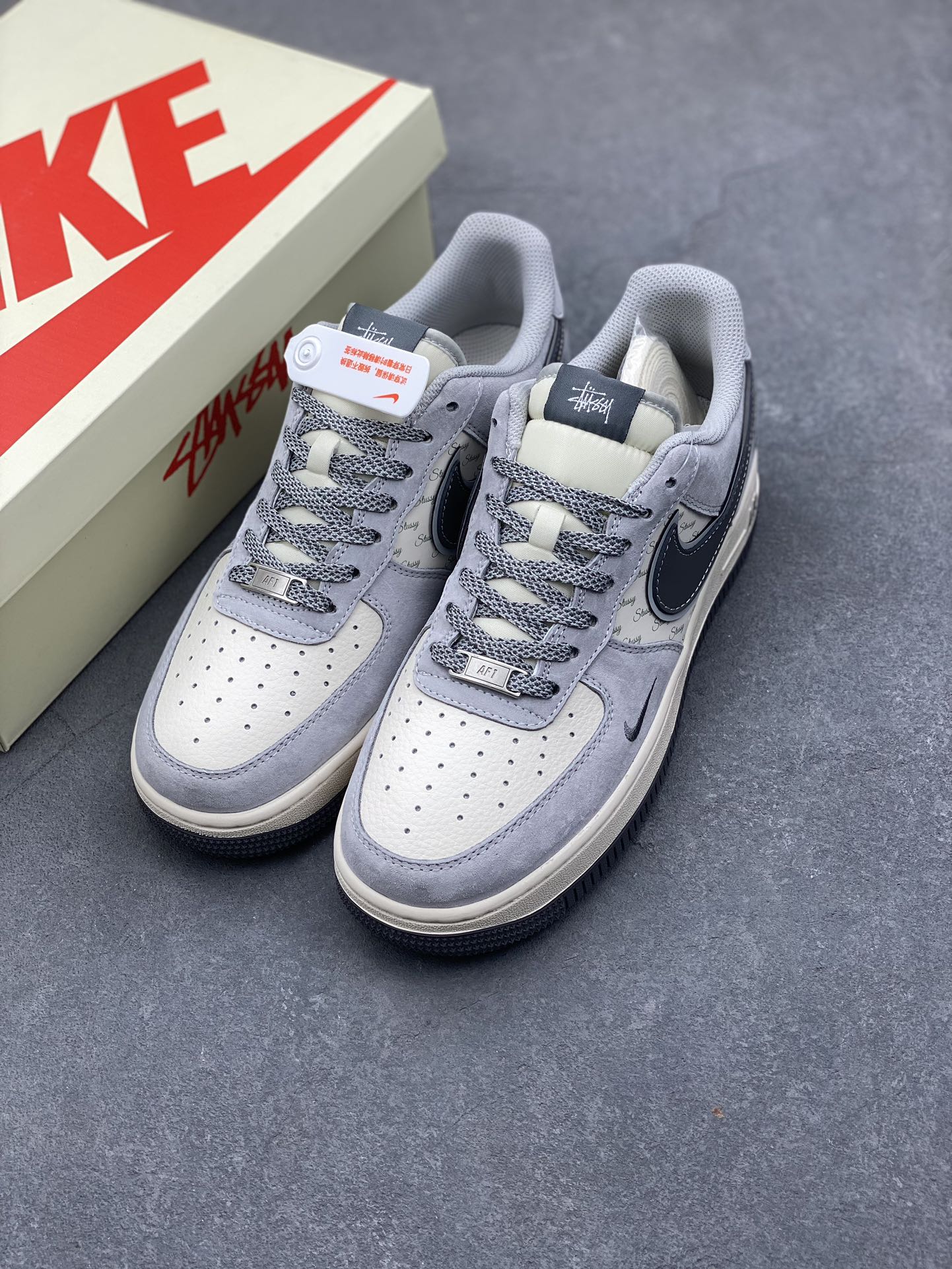 Nike Air Force 1 '07 Low Stussy Collab Sneakers - Gray Tones and Custom Details 9 i1734196463 269 0
