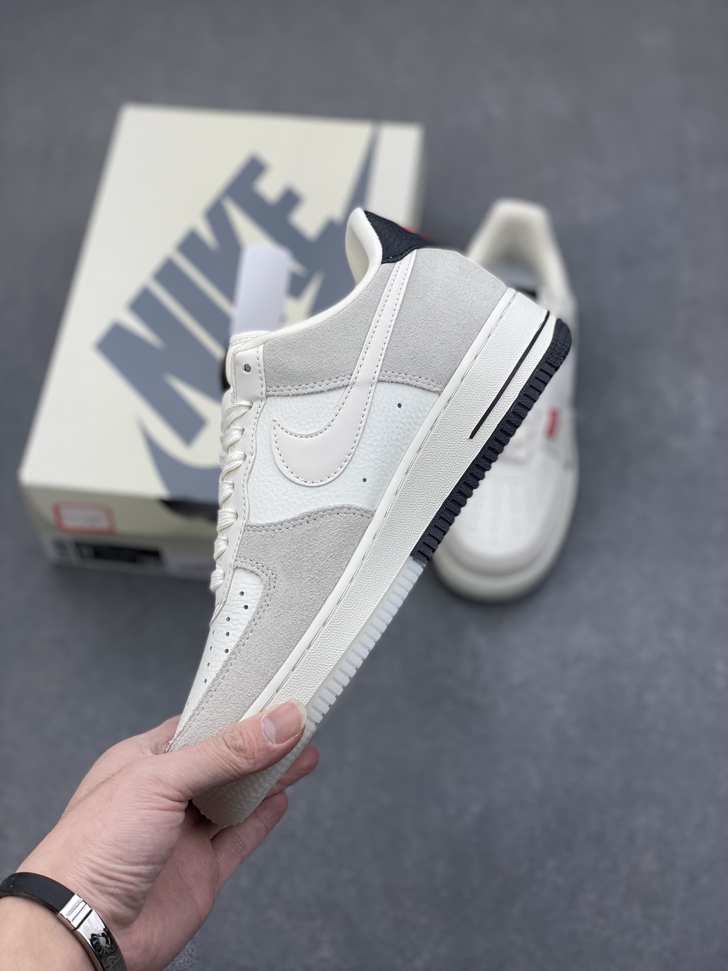 Nike Air Force 1 '07 Low Supreme Collaboration - Grey Woven Sneakers 4 i1734280504 360 8
