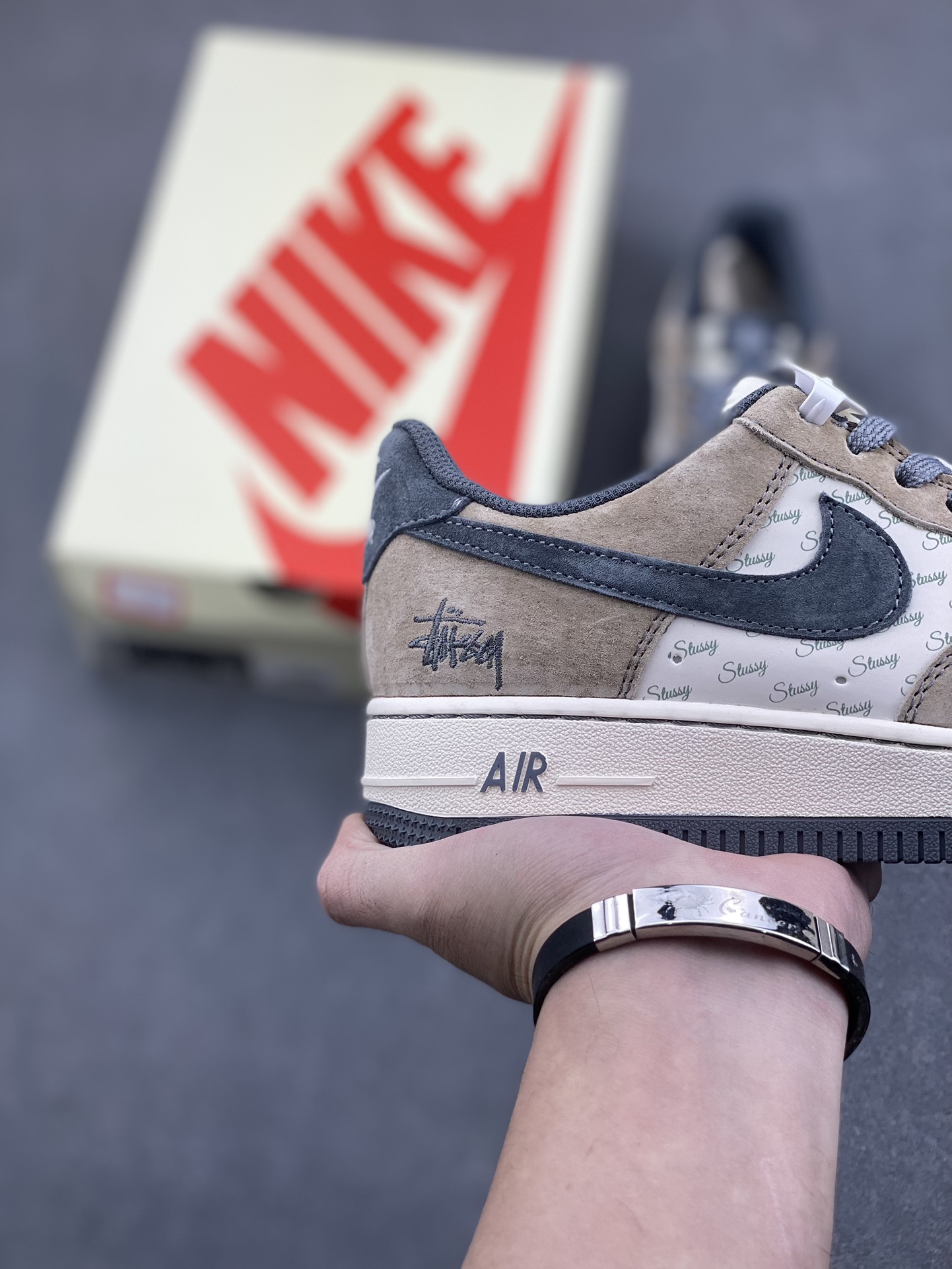 Nike Air Force 1 '07 Low Stussy 'Sheepskin Brown' Limited Edition 6 i1734280604 2555 4