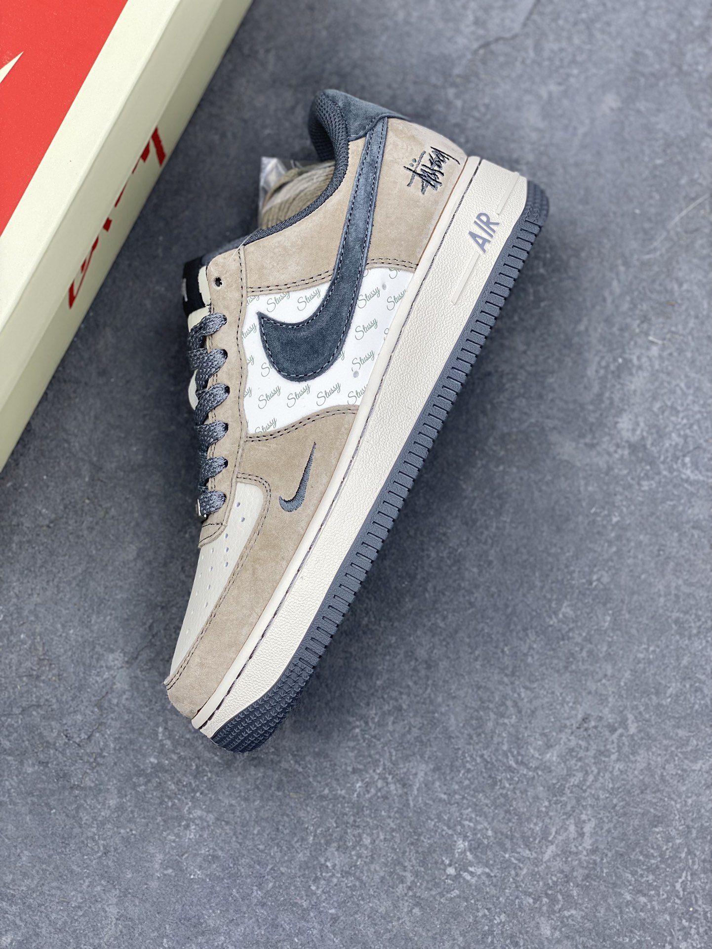 Nike Air Force 1 '07 Low Stussy 'Sheepskin Brown' Limited Edition 8 i1734280604 5849 8