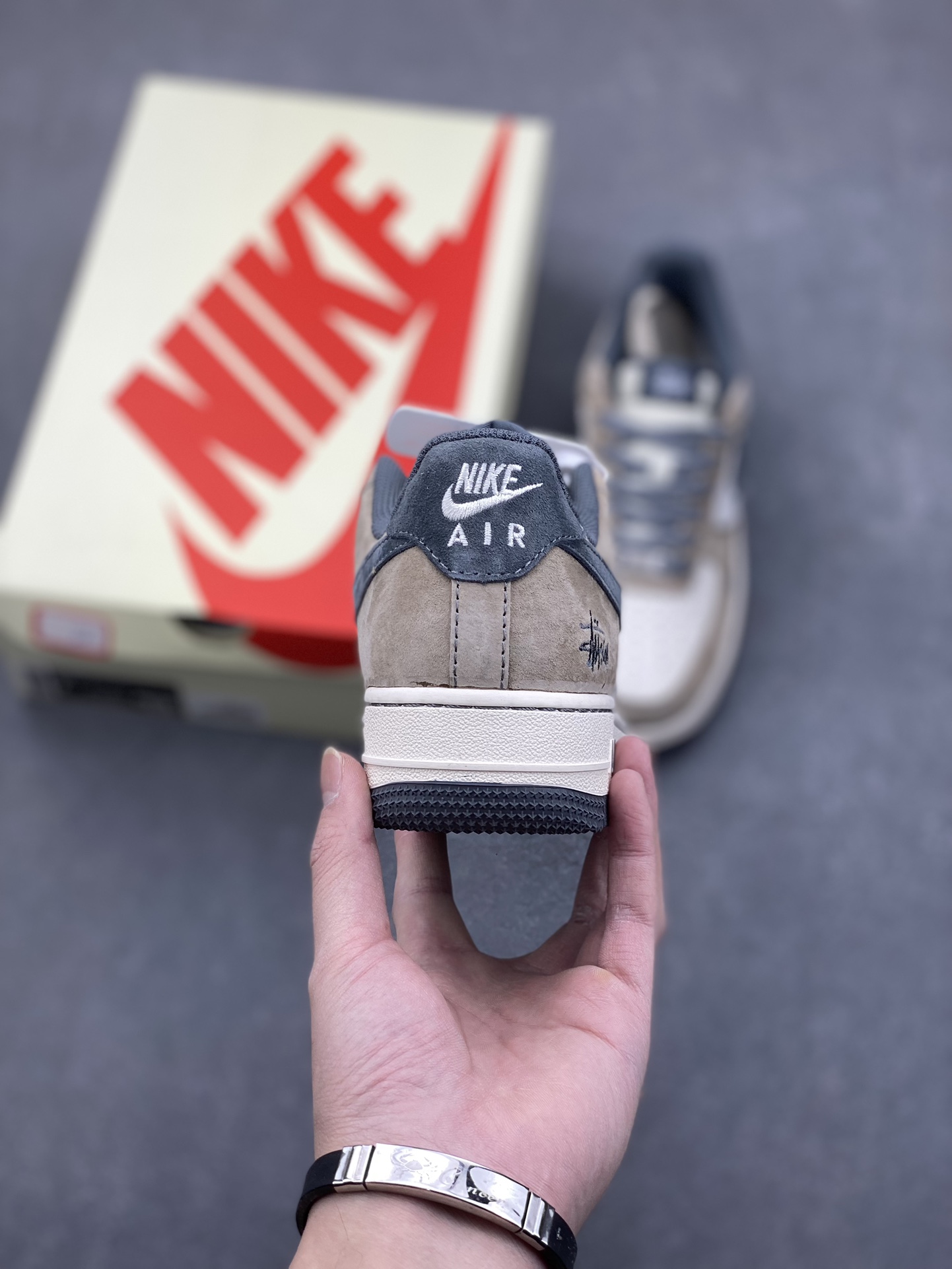 Nike Air Force 1 '07 Low Stussy 'Sheepskin Brown' Limited Edition 5 i1734280604 844 5