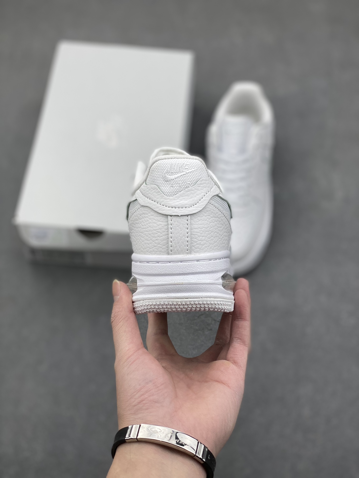 Nike Air Force 1 '07 Low White Leather Cushioned Sneakers HF3630-500 5 i1734366905 4760 3