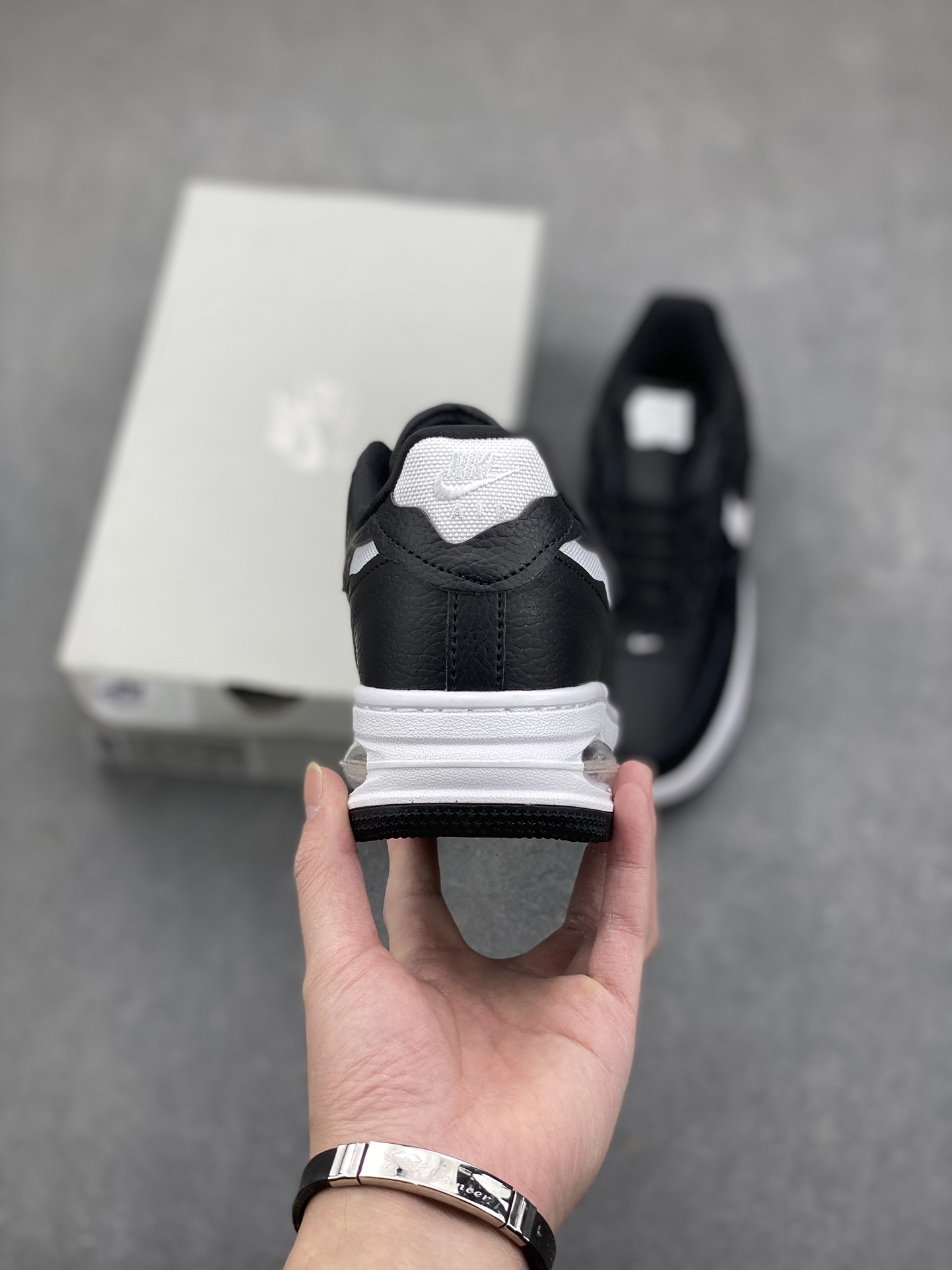 Nike Air Force 1 '07 Low Black/White Cushioned Fashion Sneakers HF3630-600 5 i1734366956 3099 6