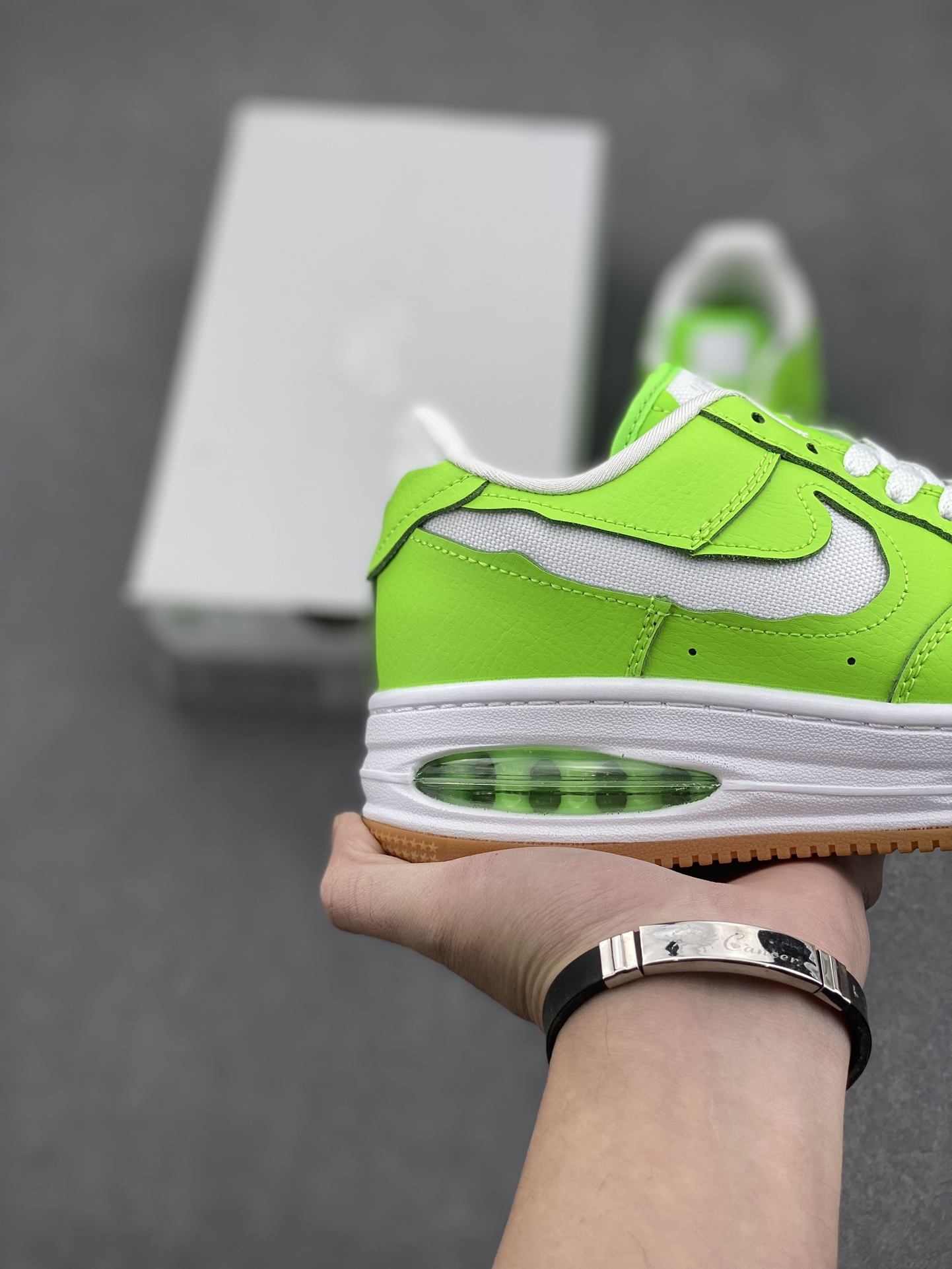 Nike Air Force 1 '07 Low Lime Green/White Sneakers HF3630-300 6 i1734367048 9929 4