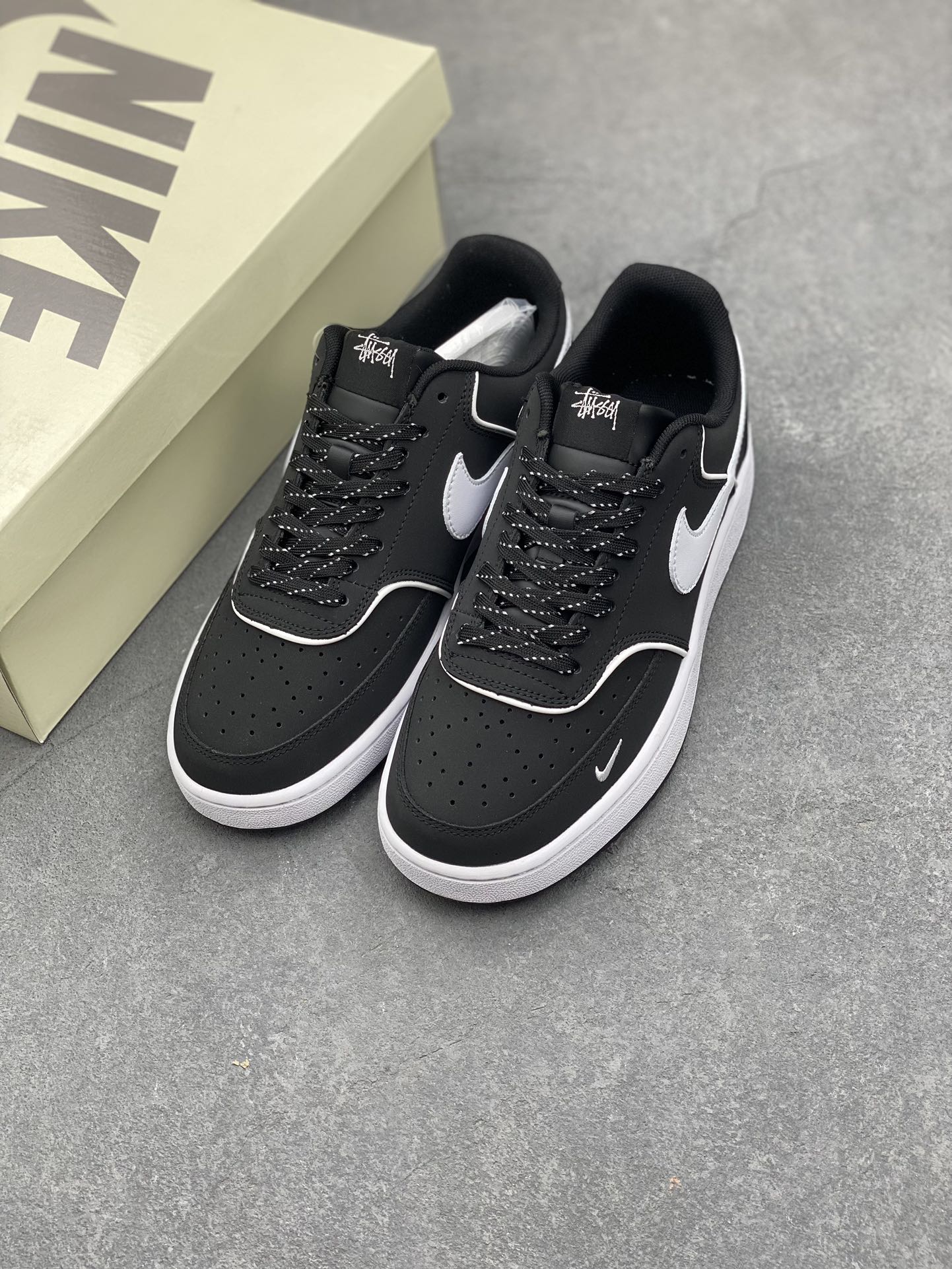 Nike Court Vision Lo x Stussy Black and White Casual Sneakers 9 i1734367209 2036 7