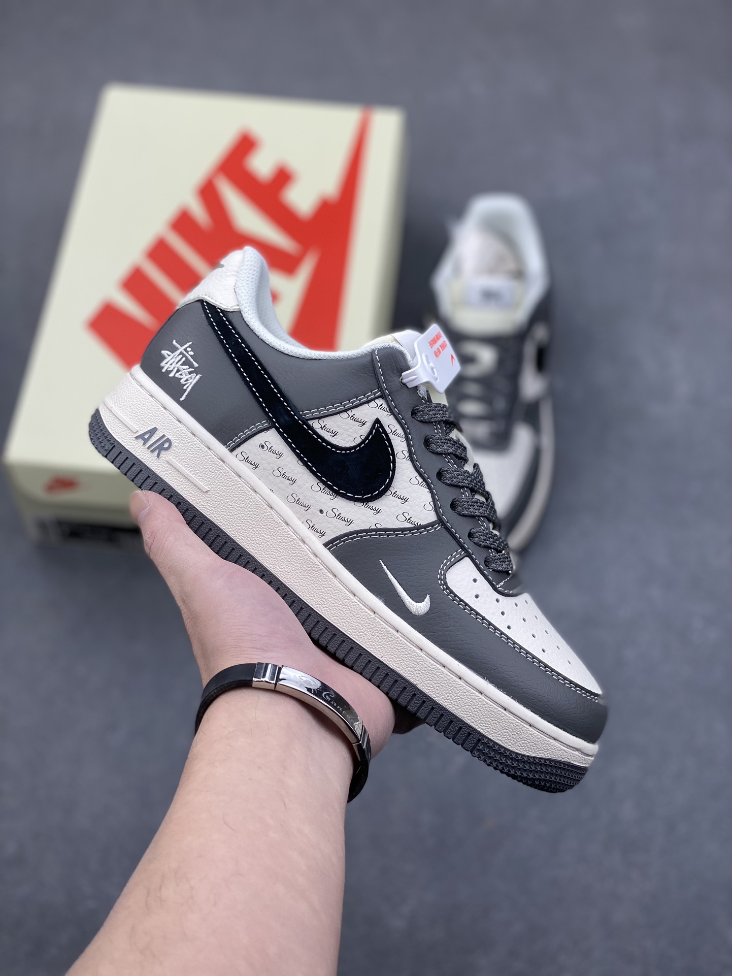 Nike Air Force 1 '07 Low Stussy Collaboration - Nebula Gray Sneakers 2 i1734367620 6847 5